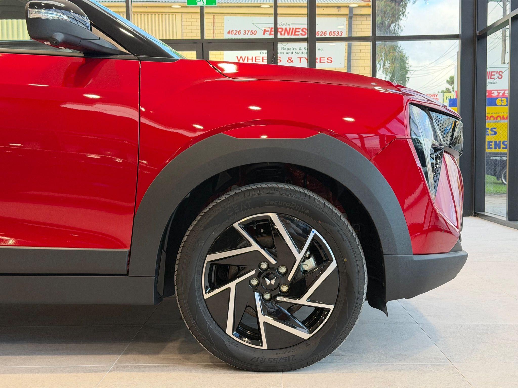 MAHINDRA XUV 3XO