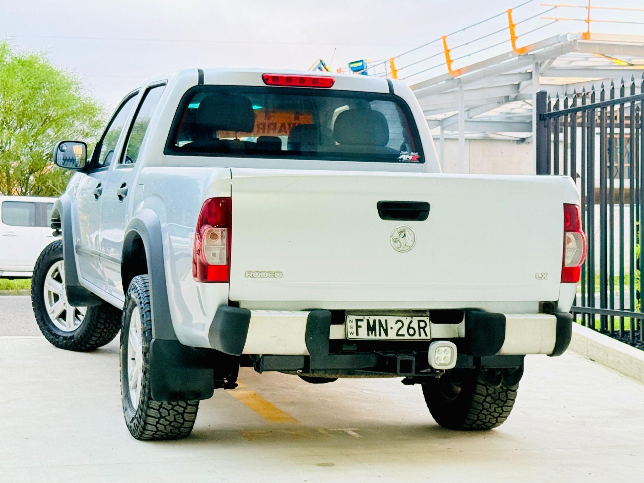 HOLDEN RODEO