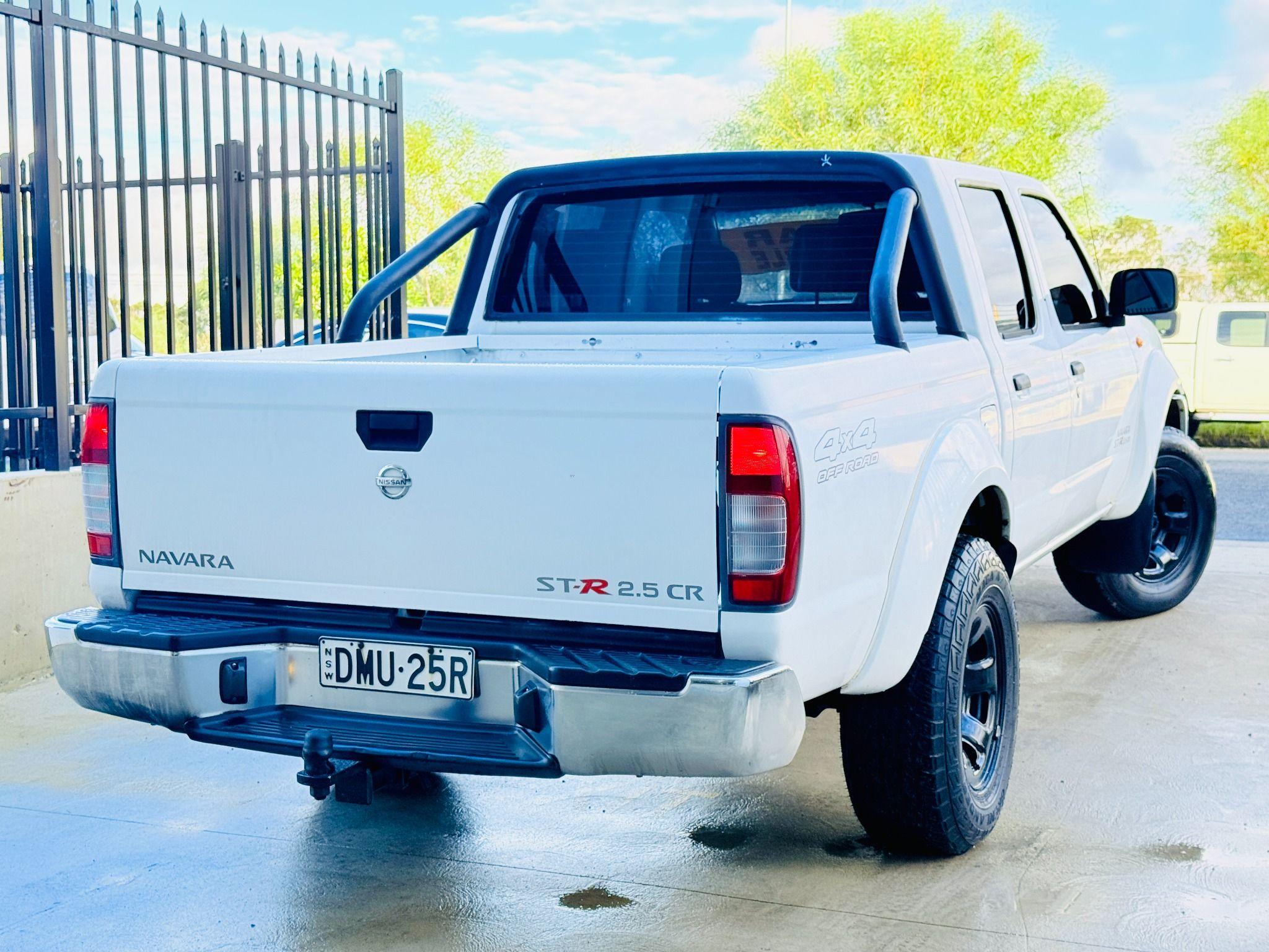 NISSAN NAVARA