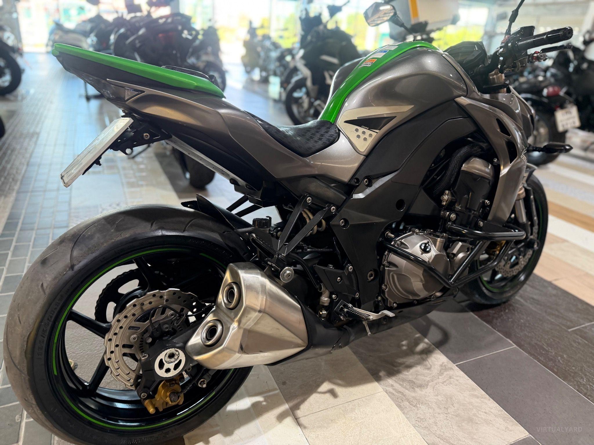 KAWASAKI Z1000 ABS