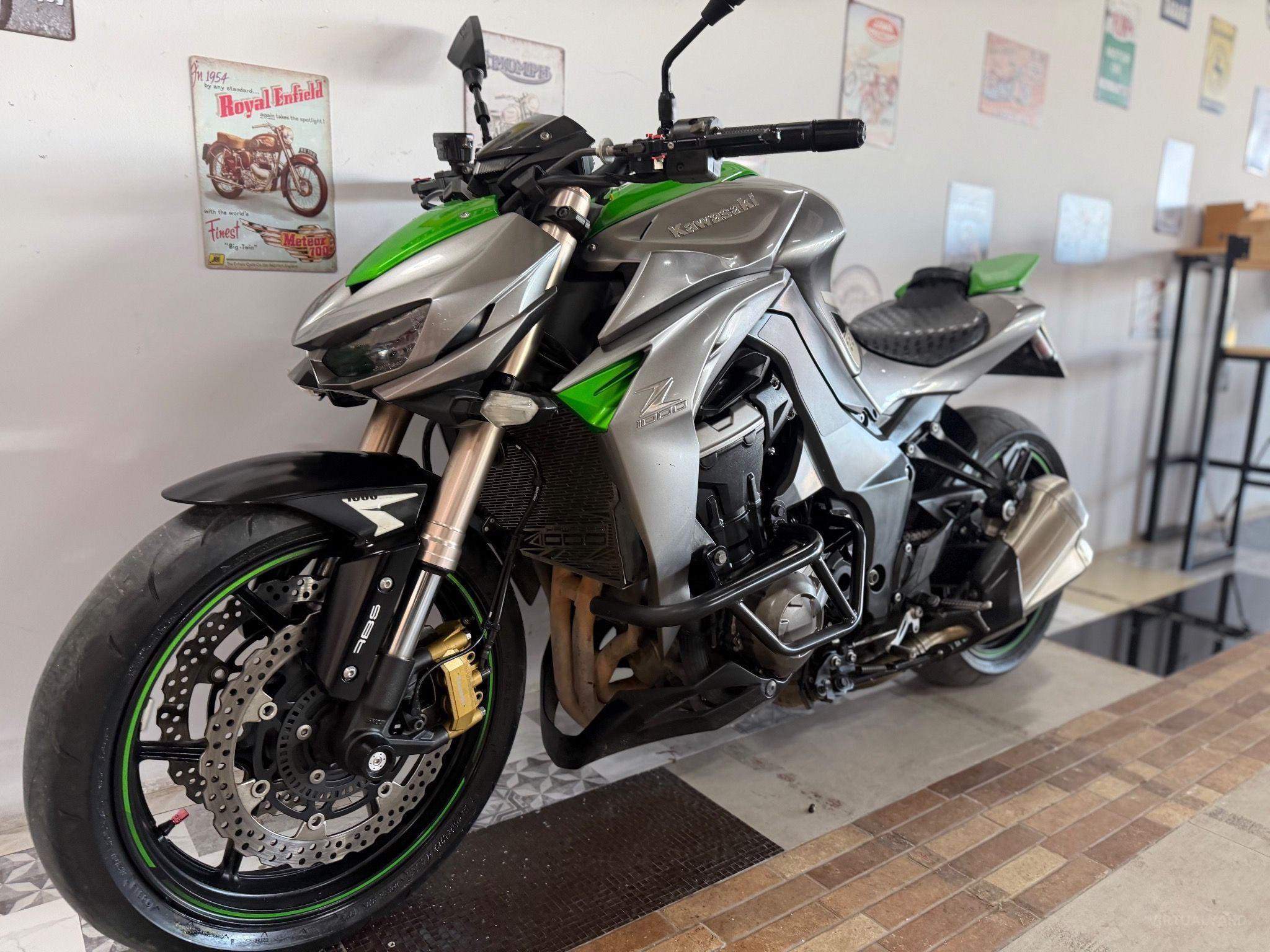 KAWASAKI Z1000 ABS