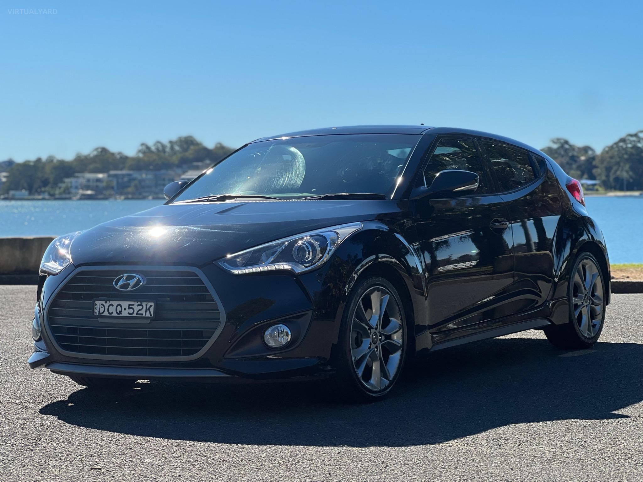 HYUNDAI VELOSTER