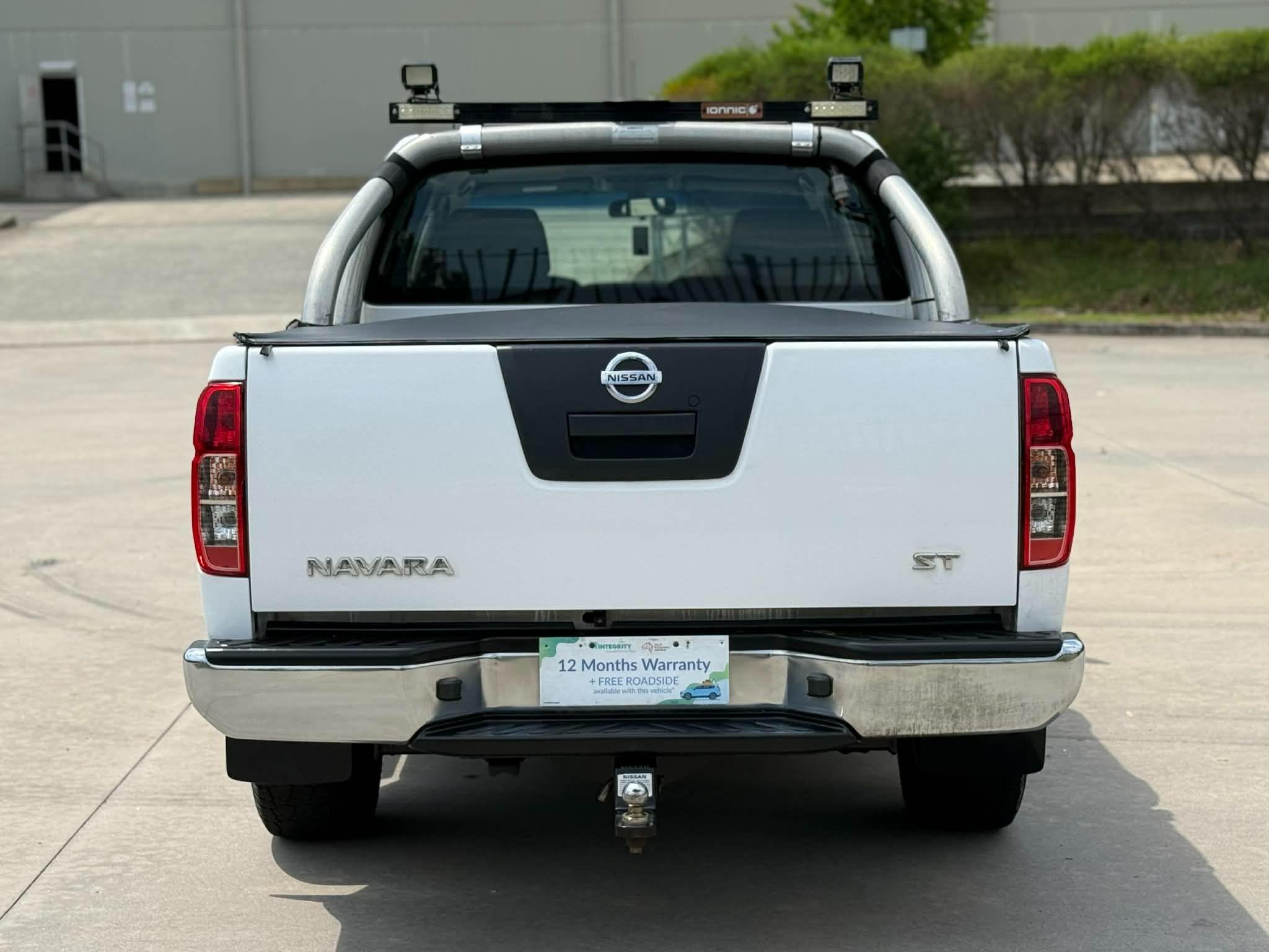 NISSAN NAVARA
