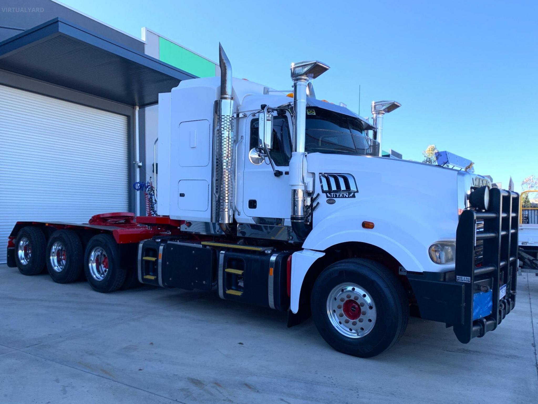 2019 Mack Titan 8X6