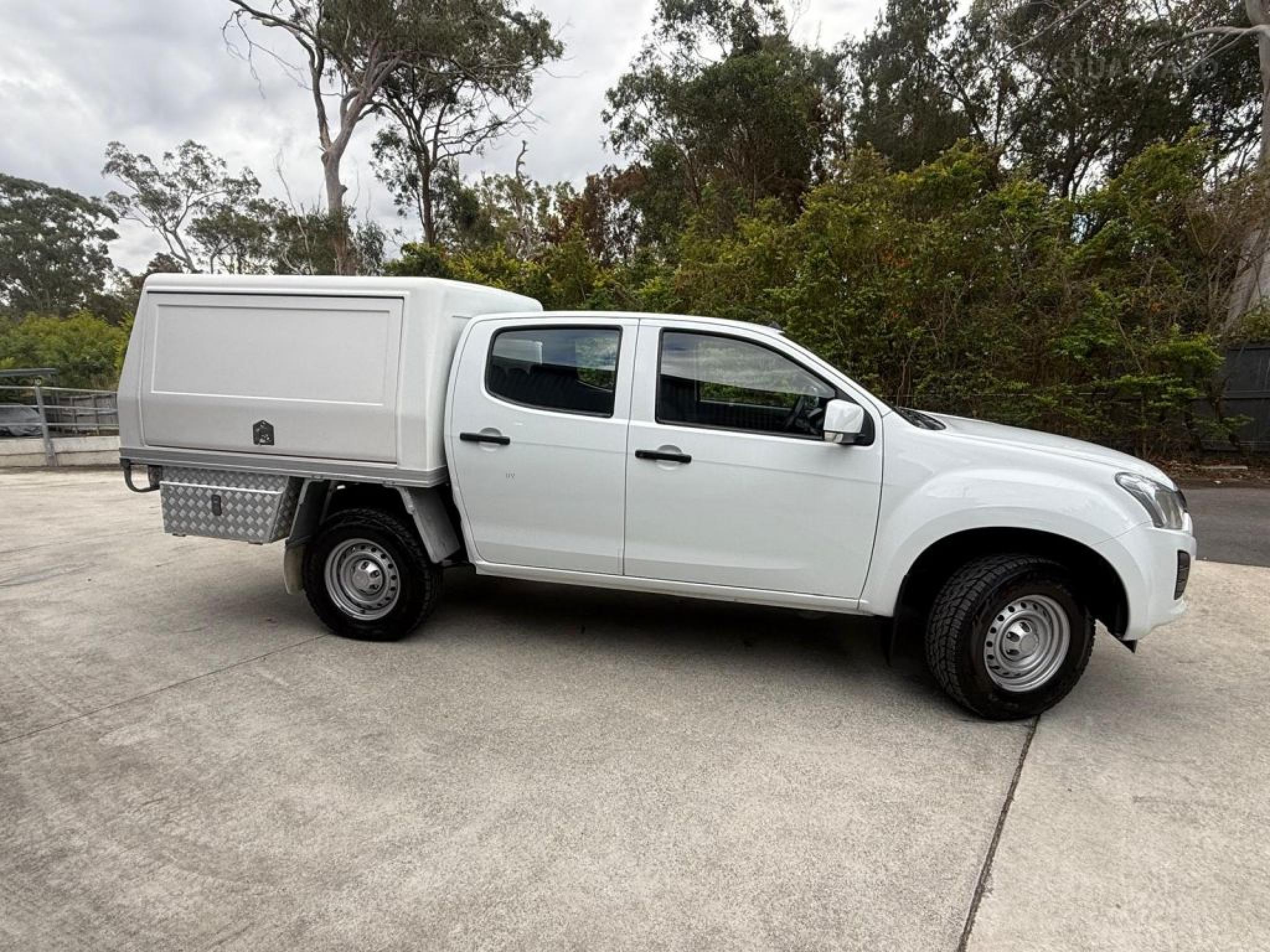 Isuzu D-MAX