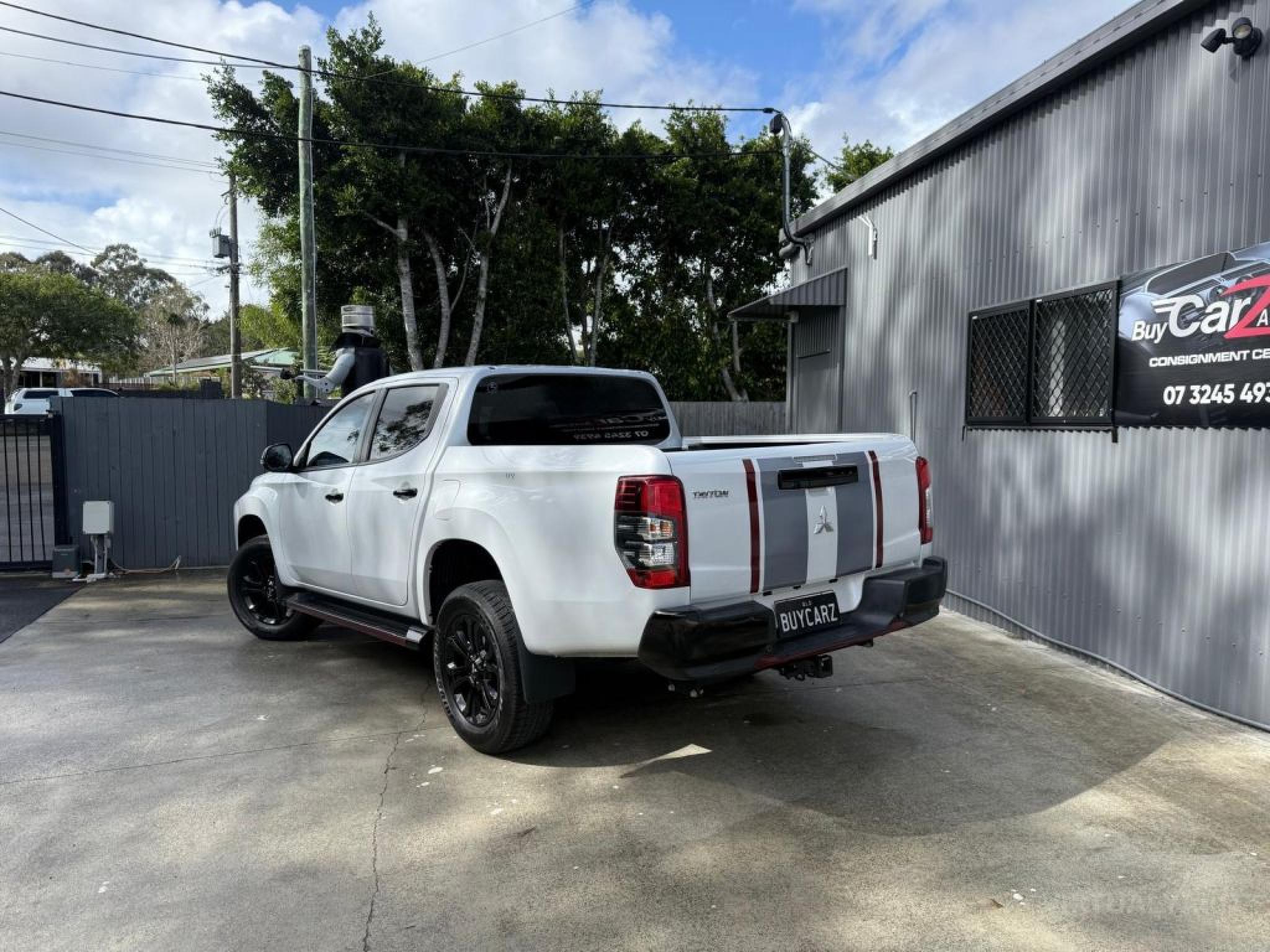 Mitsubishi Triton