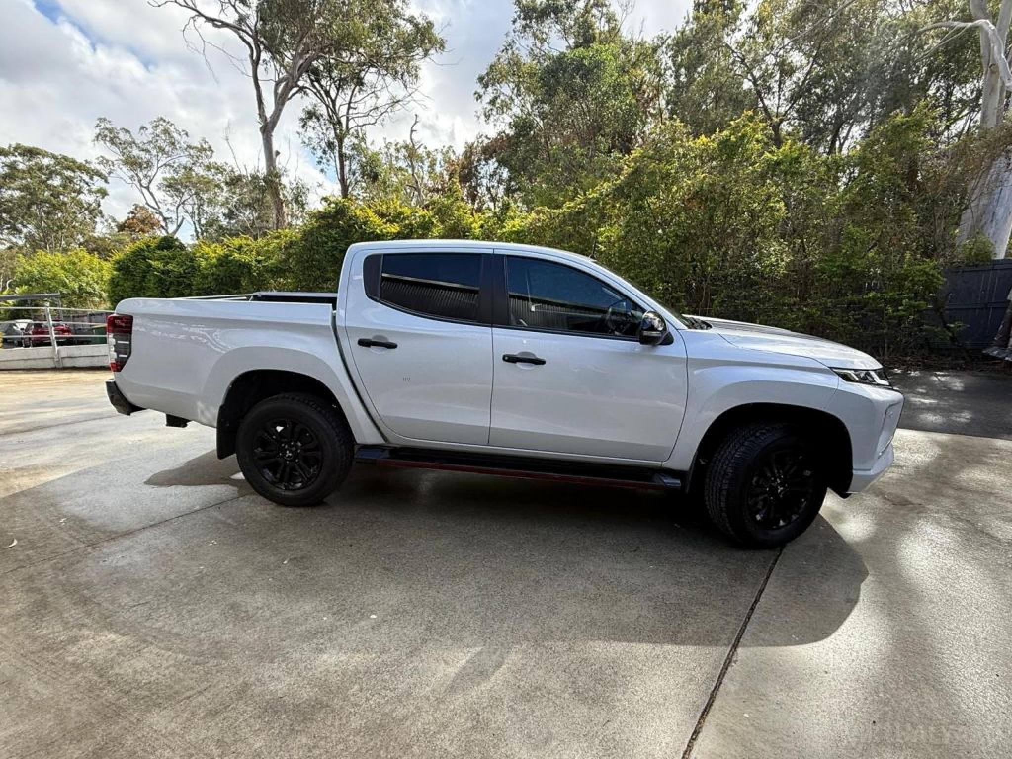 Mitsubishi Triton