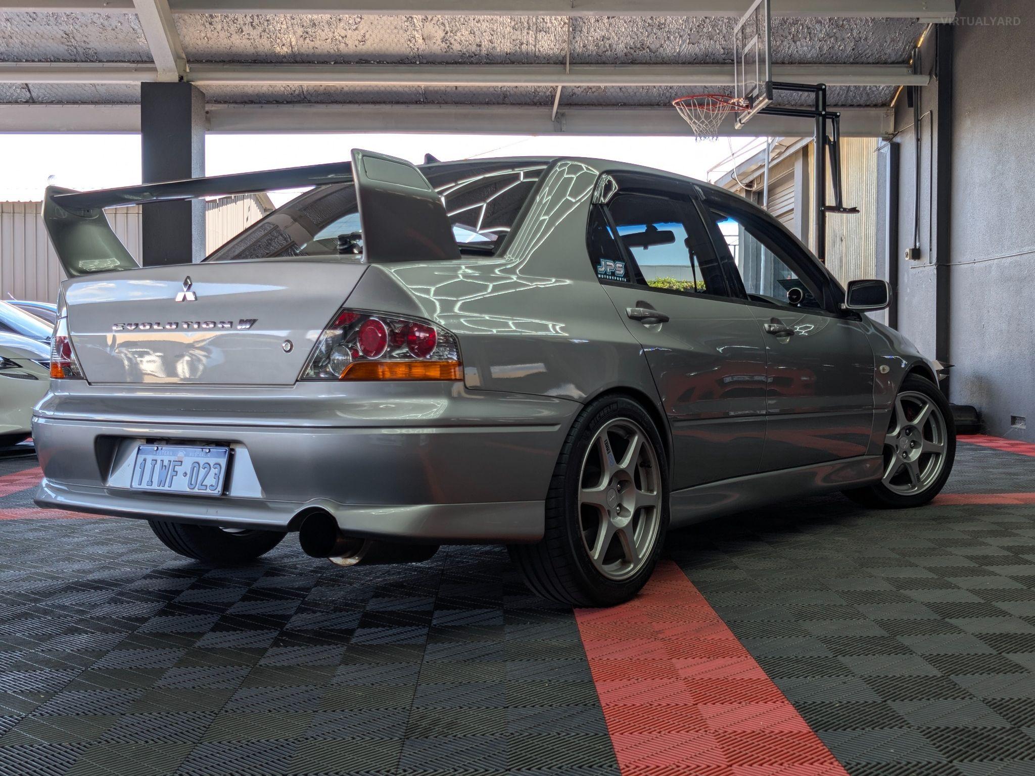 Mitsubishi Lancer