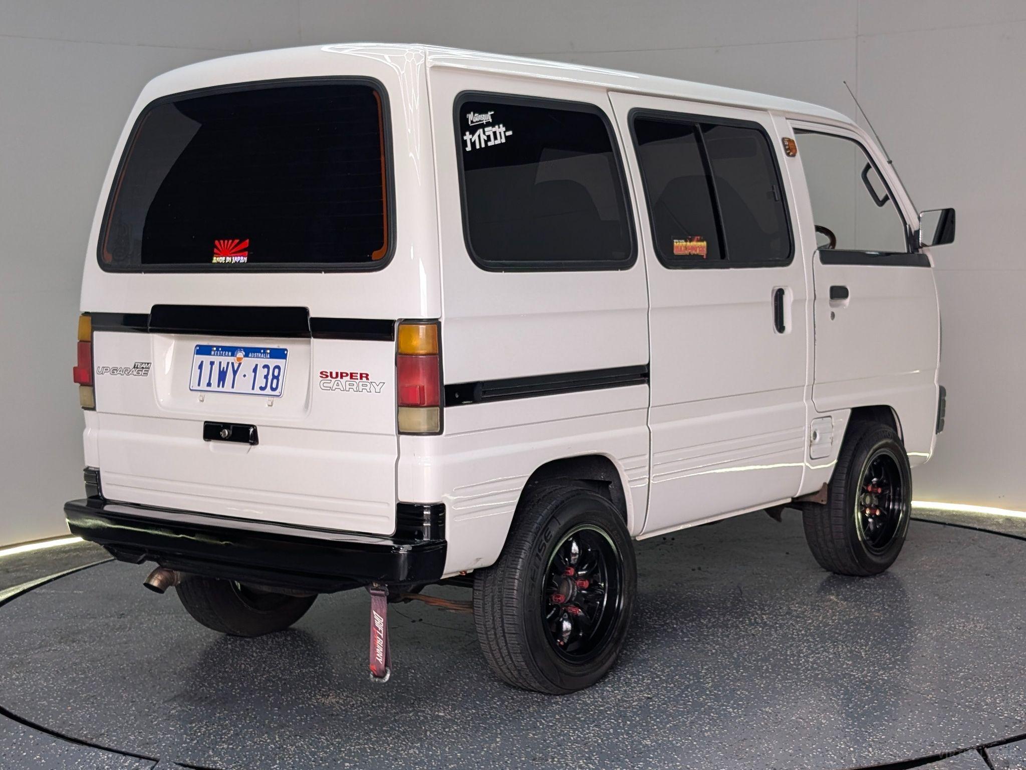 Suzuki Carry