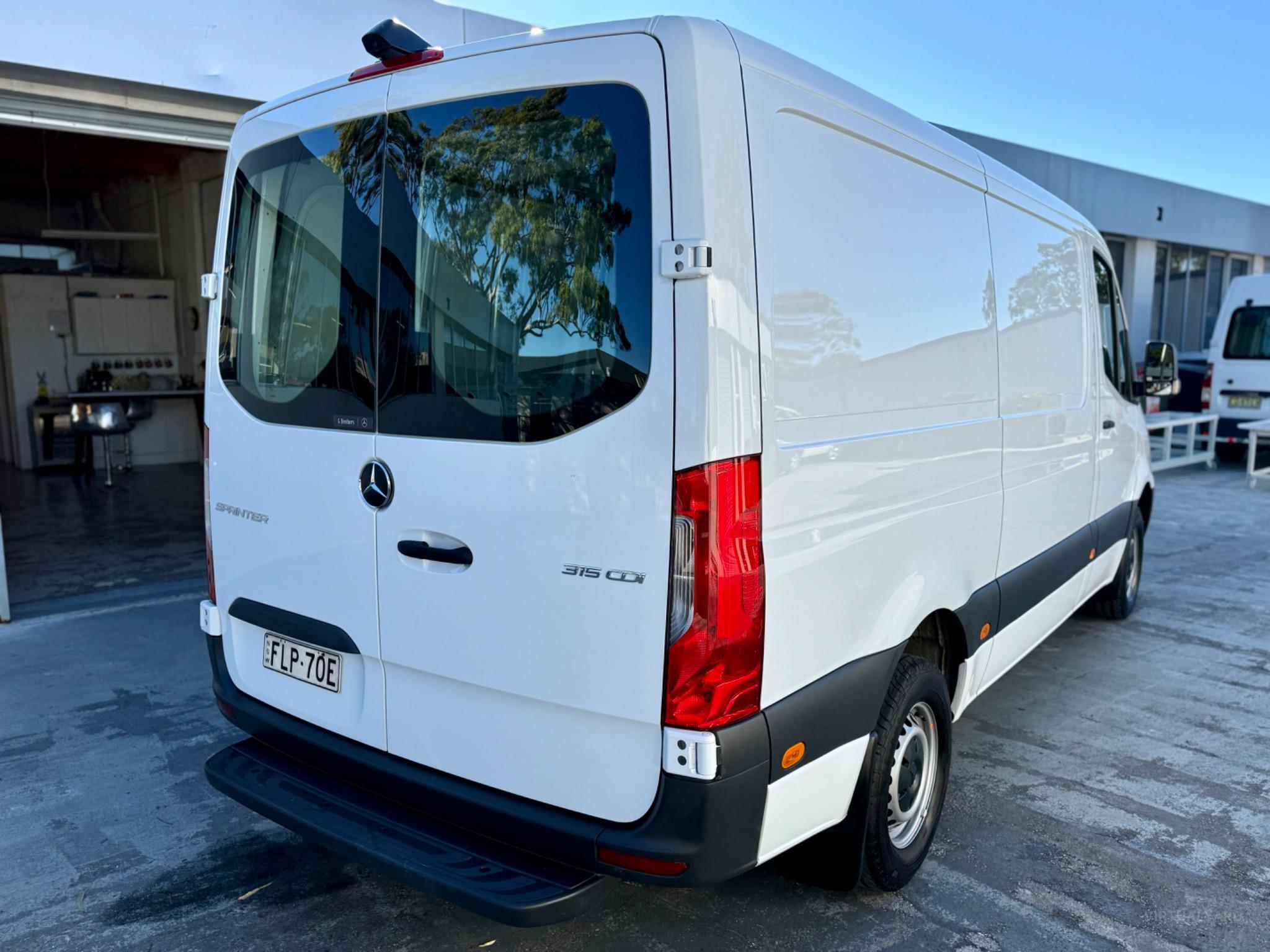MERCEDES-BENZ Sprinter
