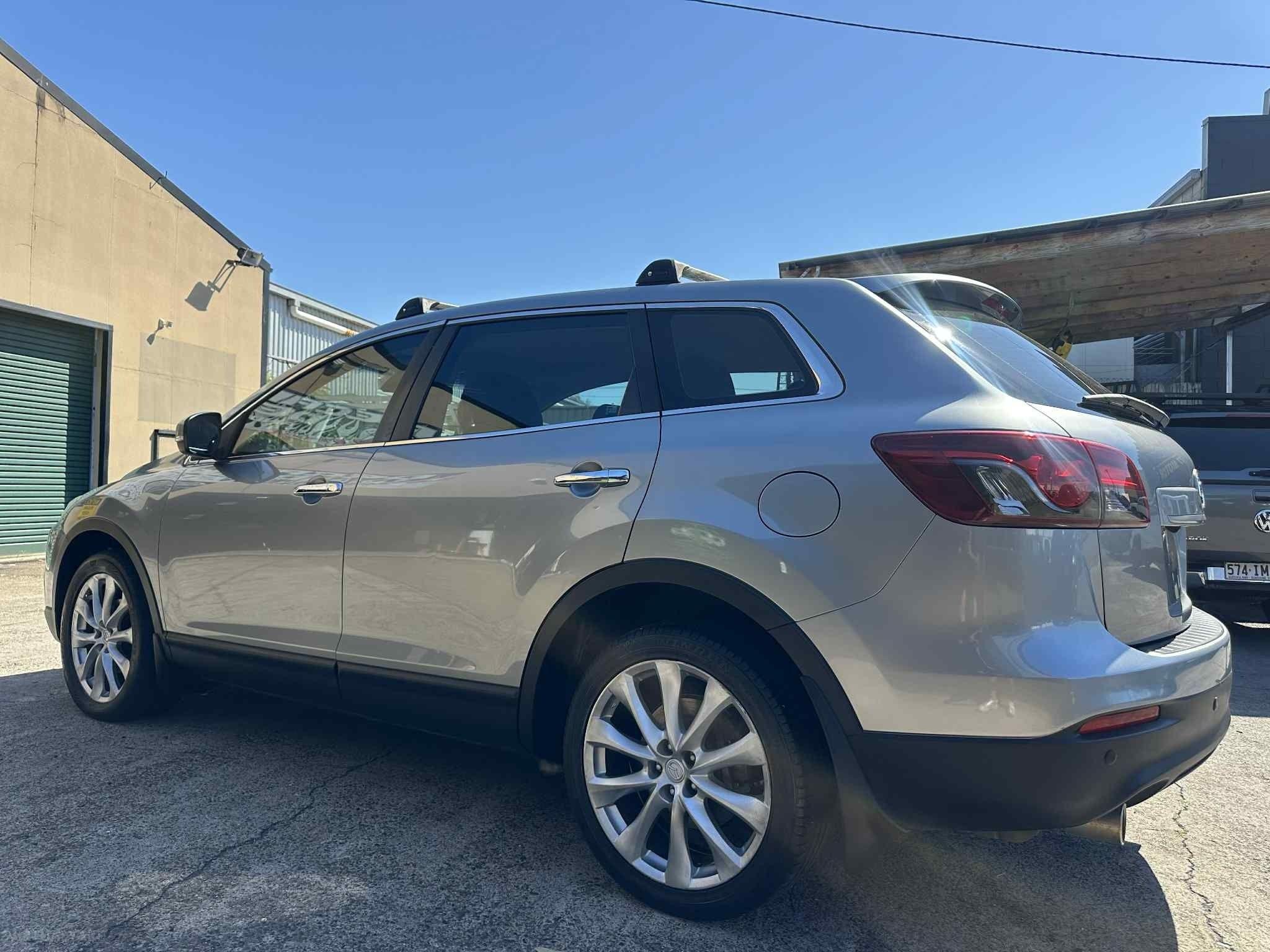 MAZDA CX-9