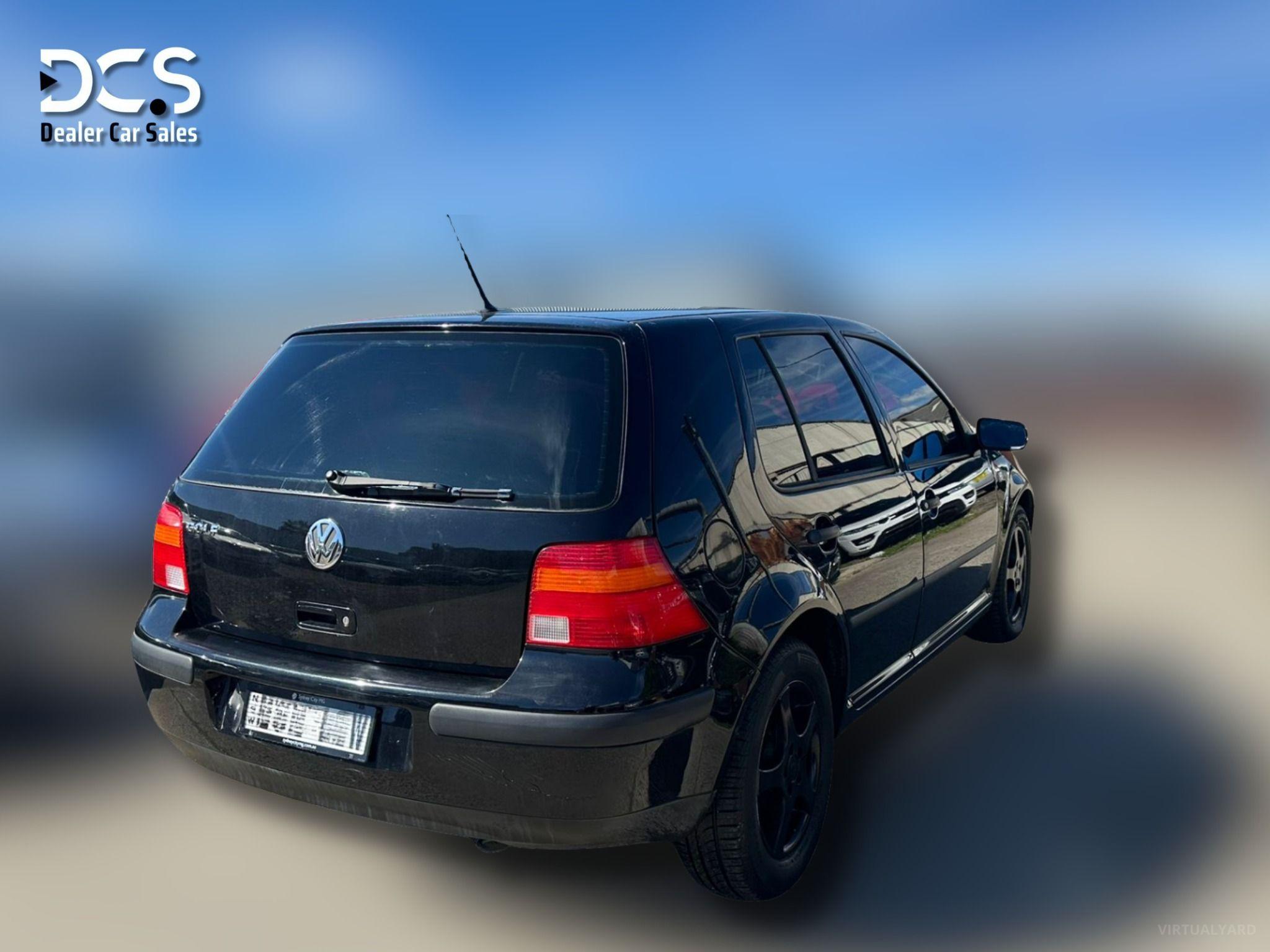 VOLKSWAGEN GOLF