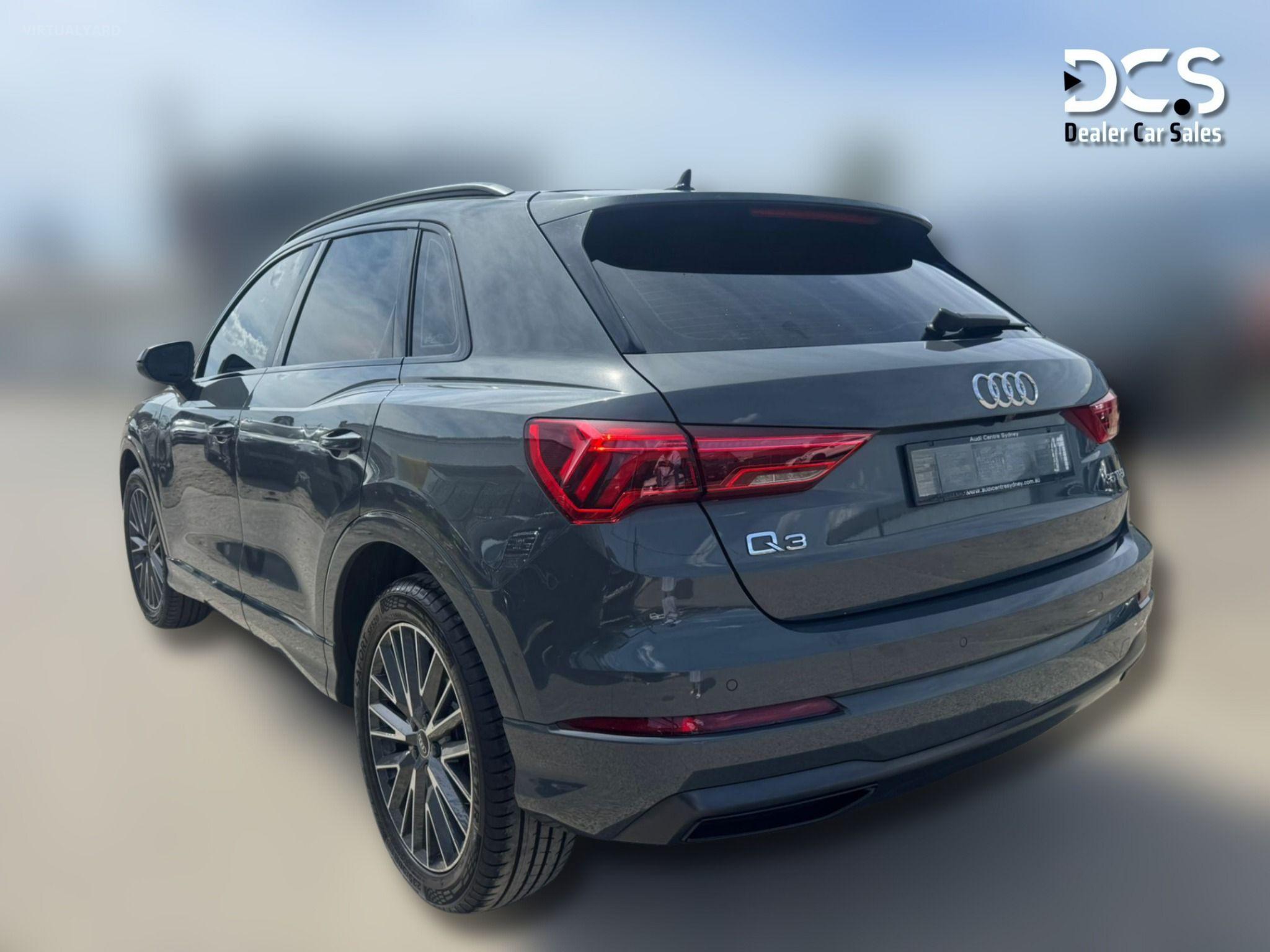 AUDI Q3