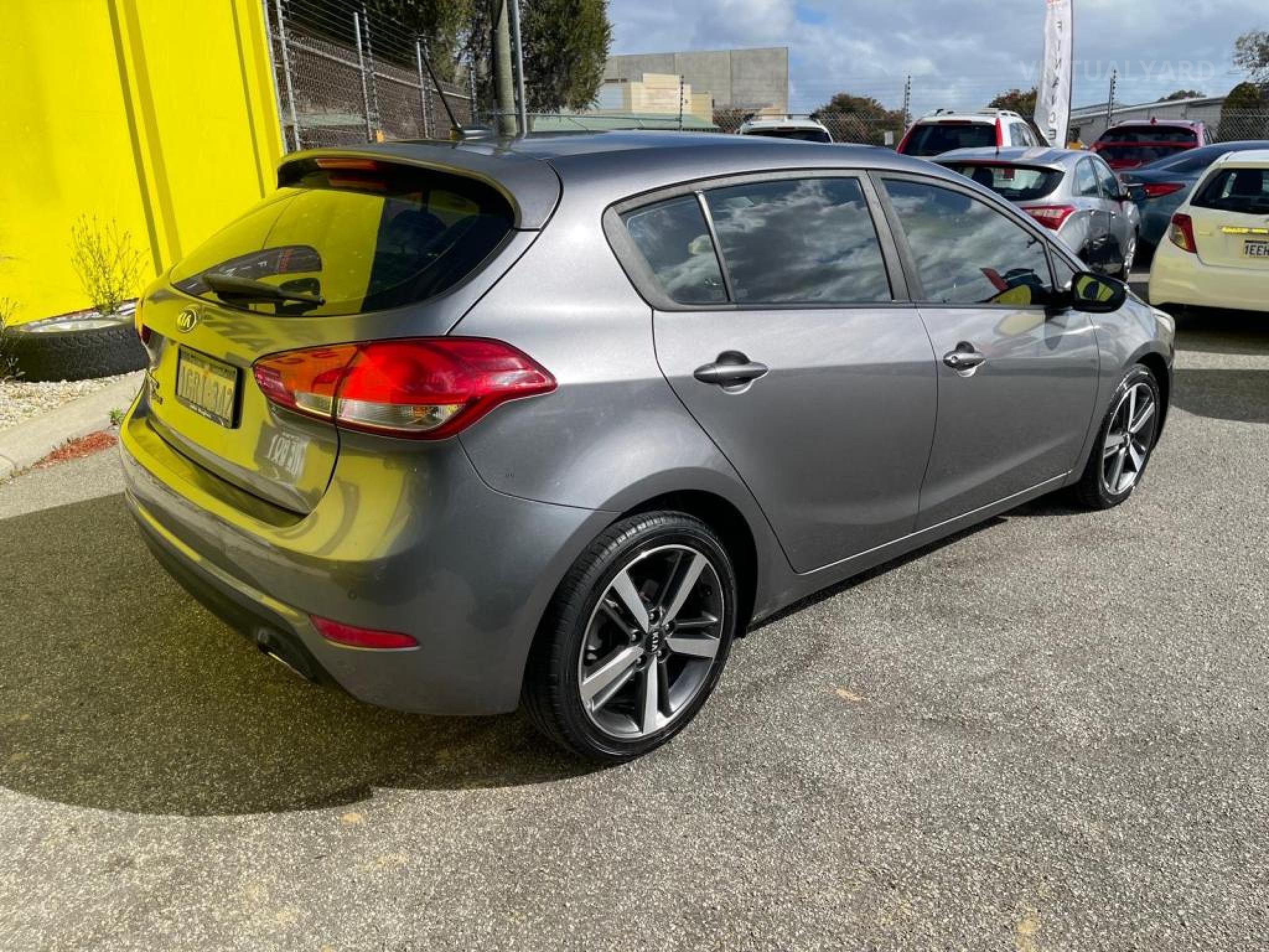 KIA CERATO