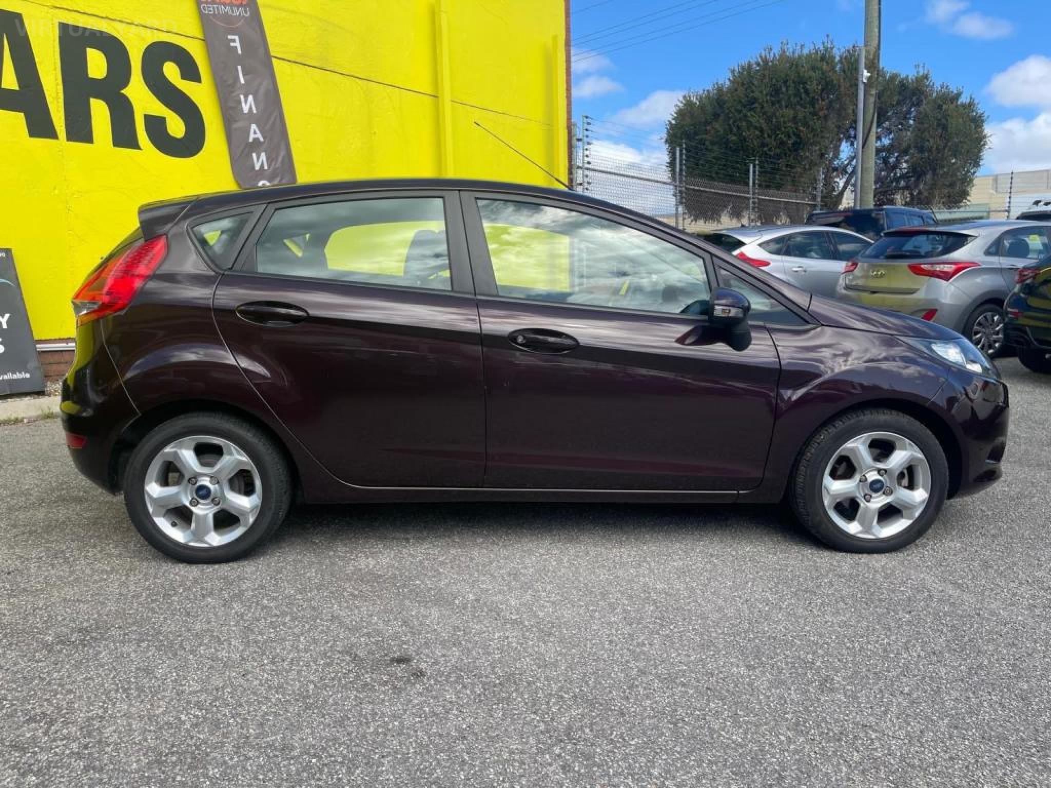 FORD FIESTA