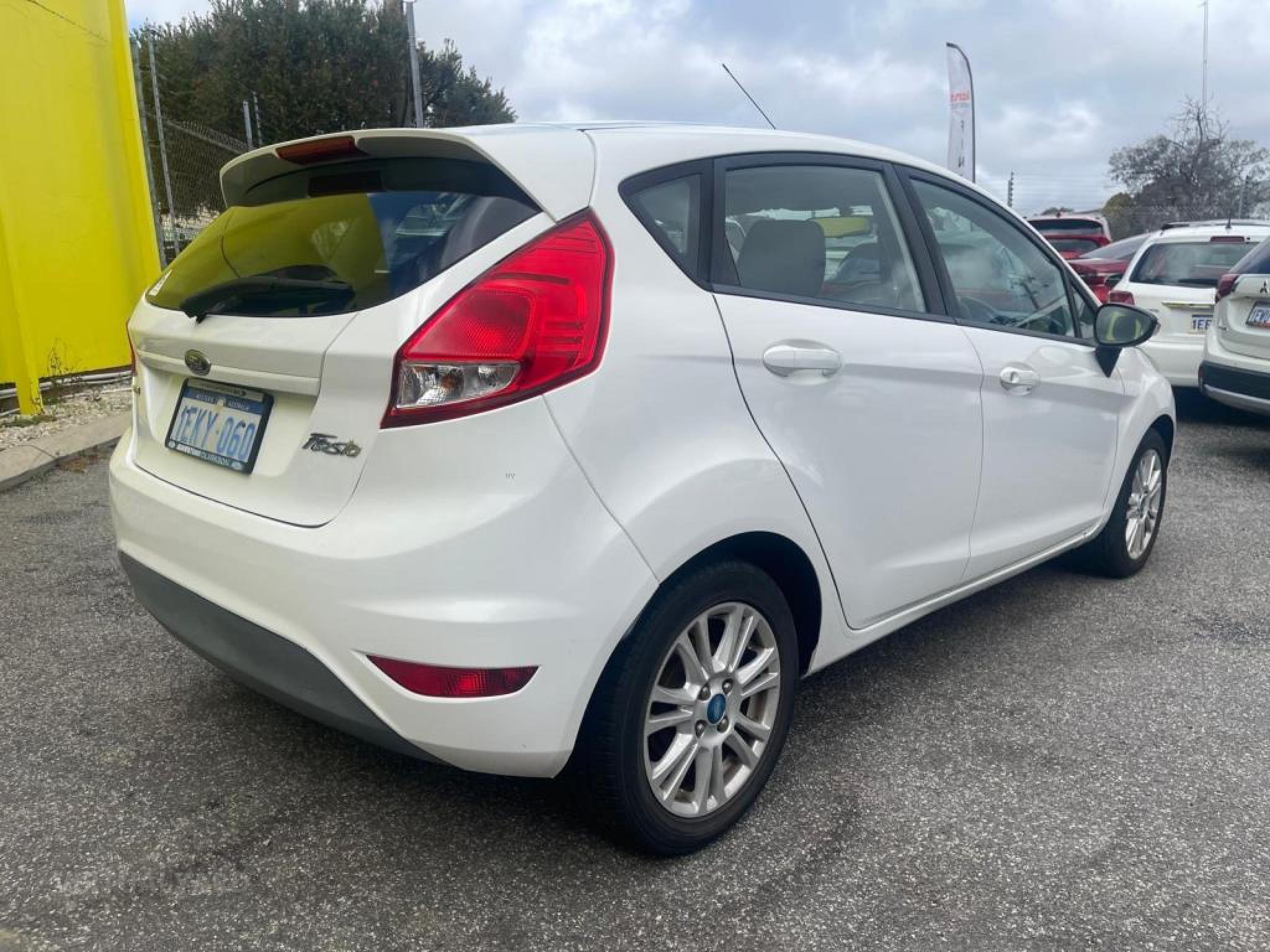 FORD FIESTA