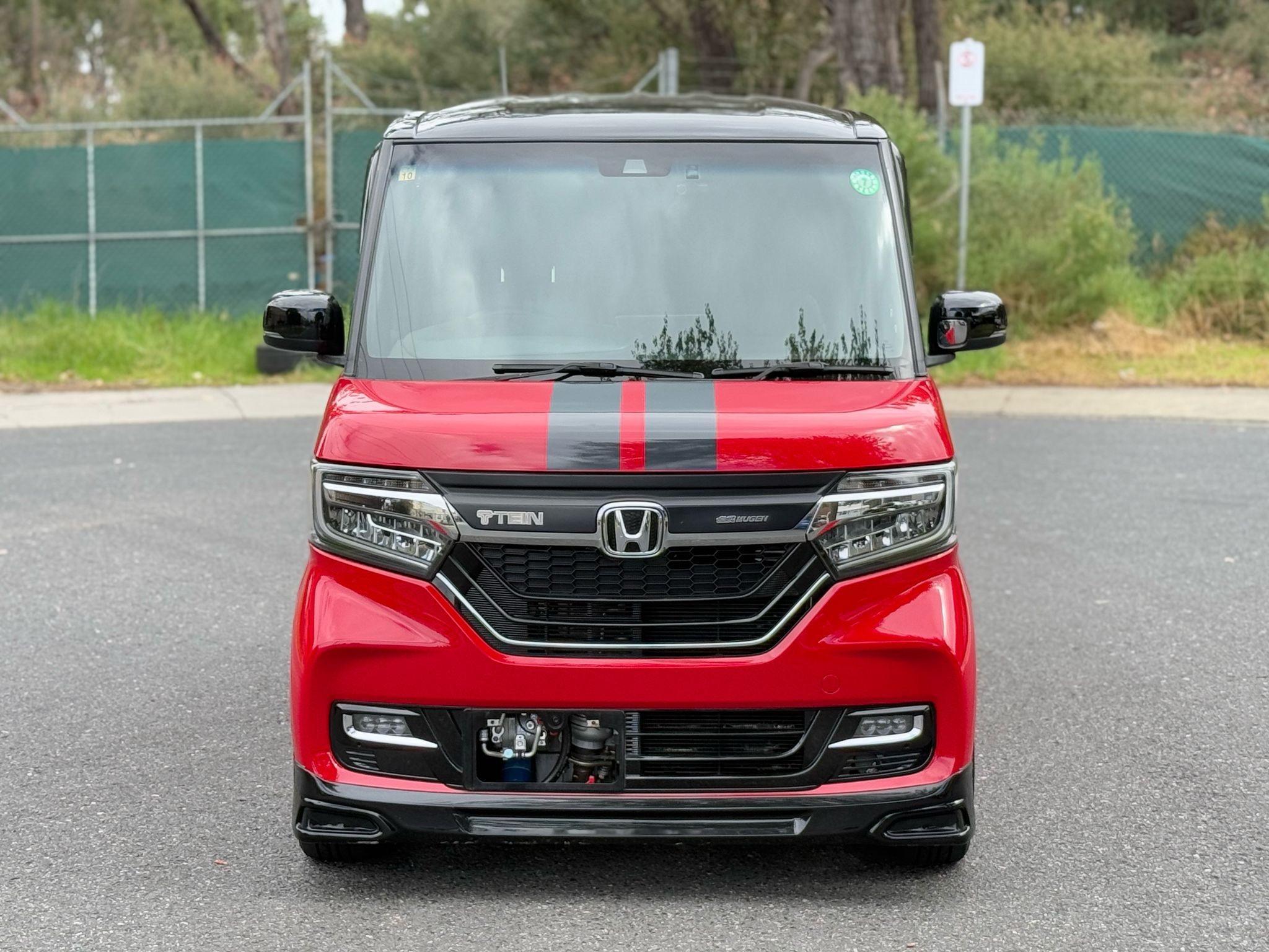 HONDA N-BOX