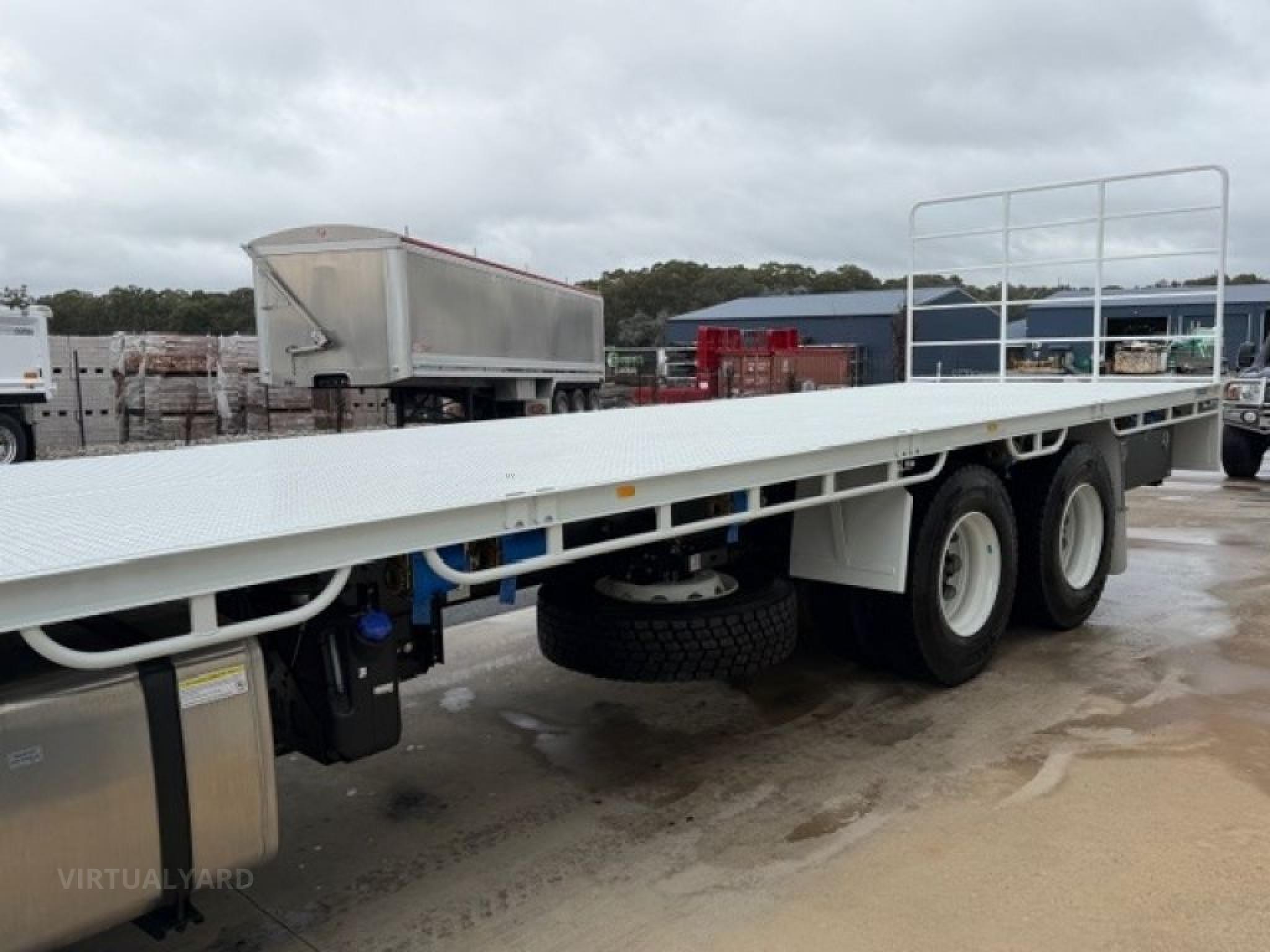 Isuzu FXY TRAY - DT 02