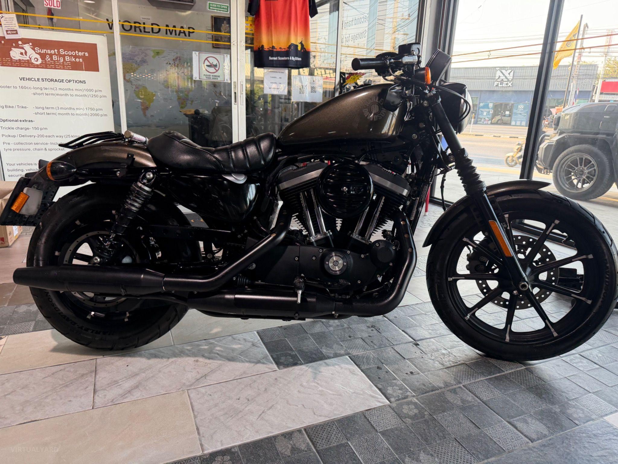 HARLEY DAVIDSON 883 IRON