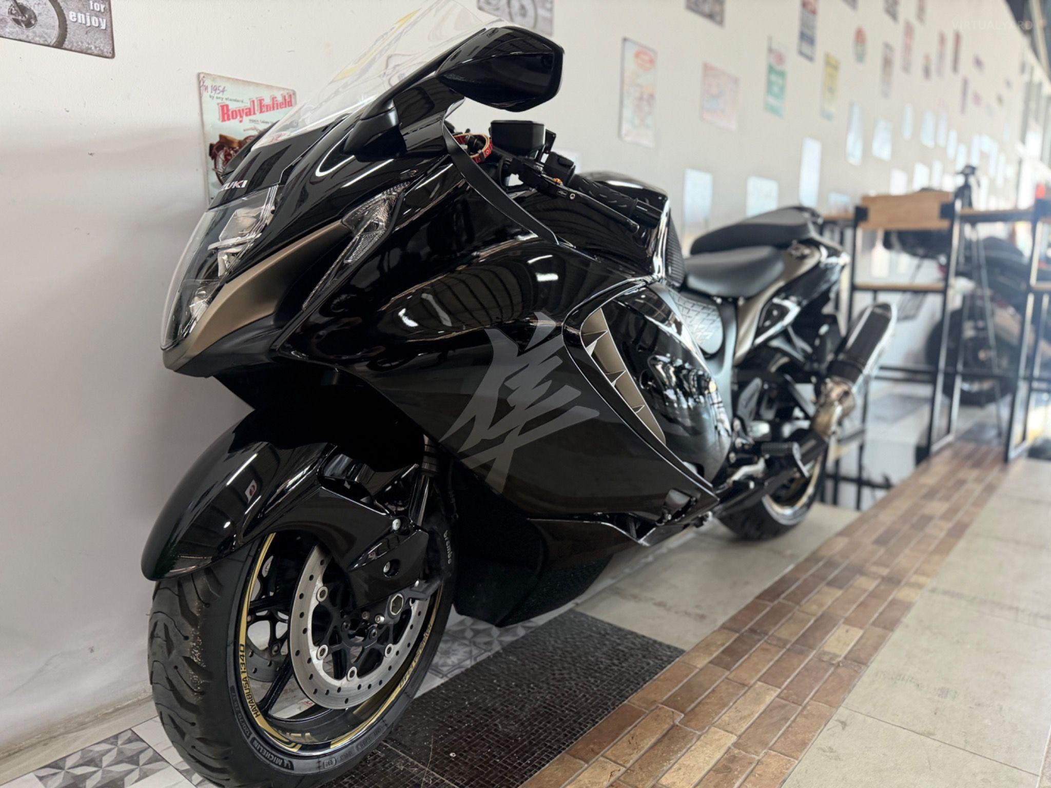 SUZUKI HAYABUSA