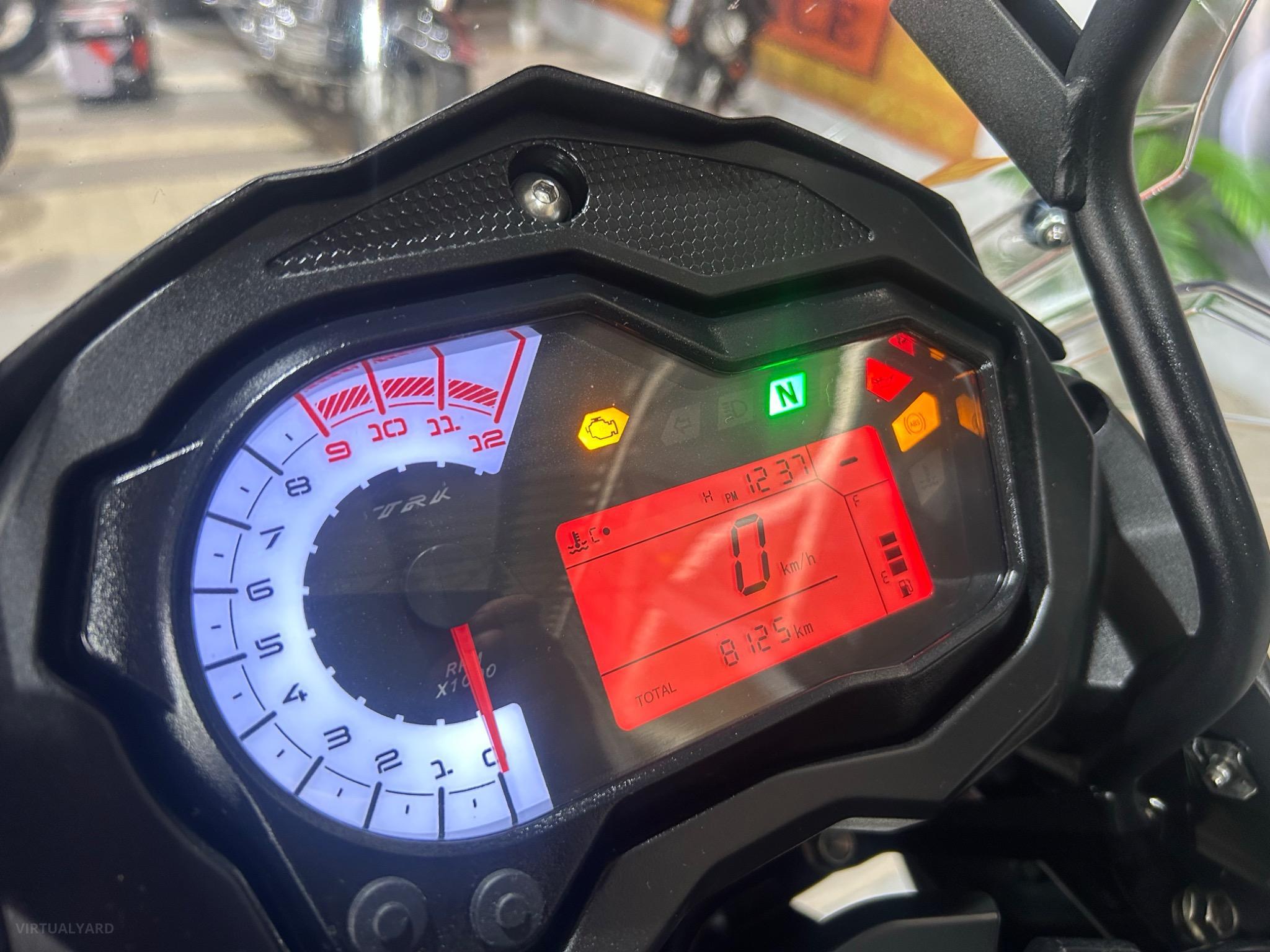 BENELLI TRK 502X ABS