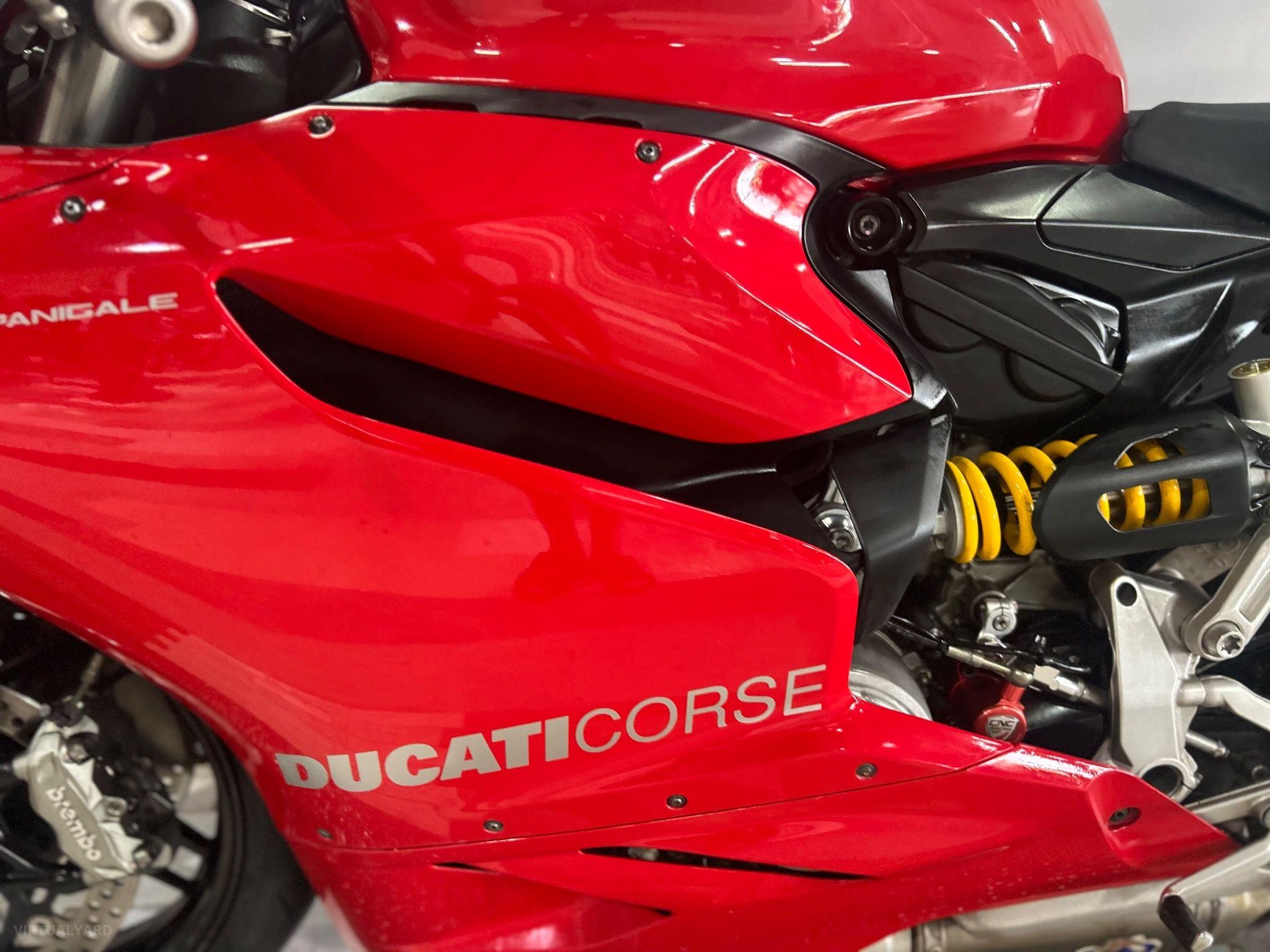 DUCATI PANIGALE 899