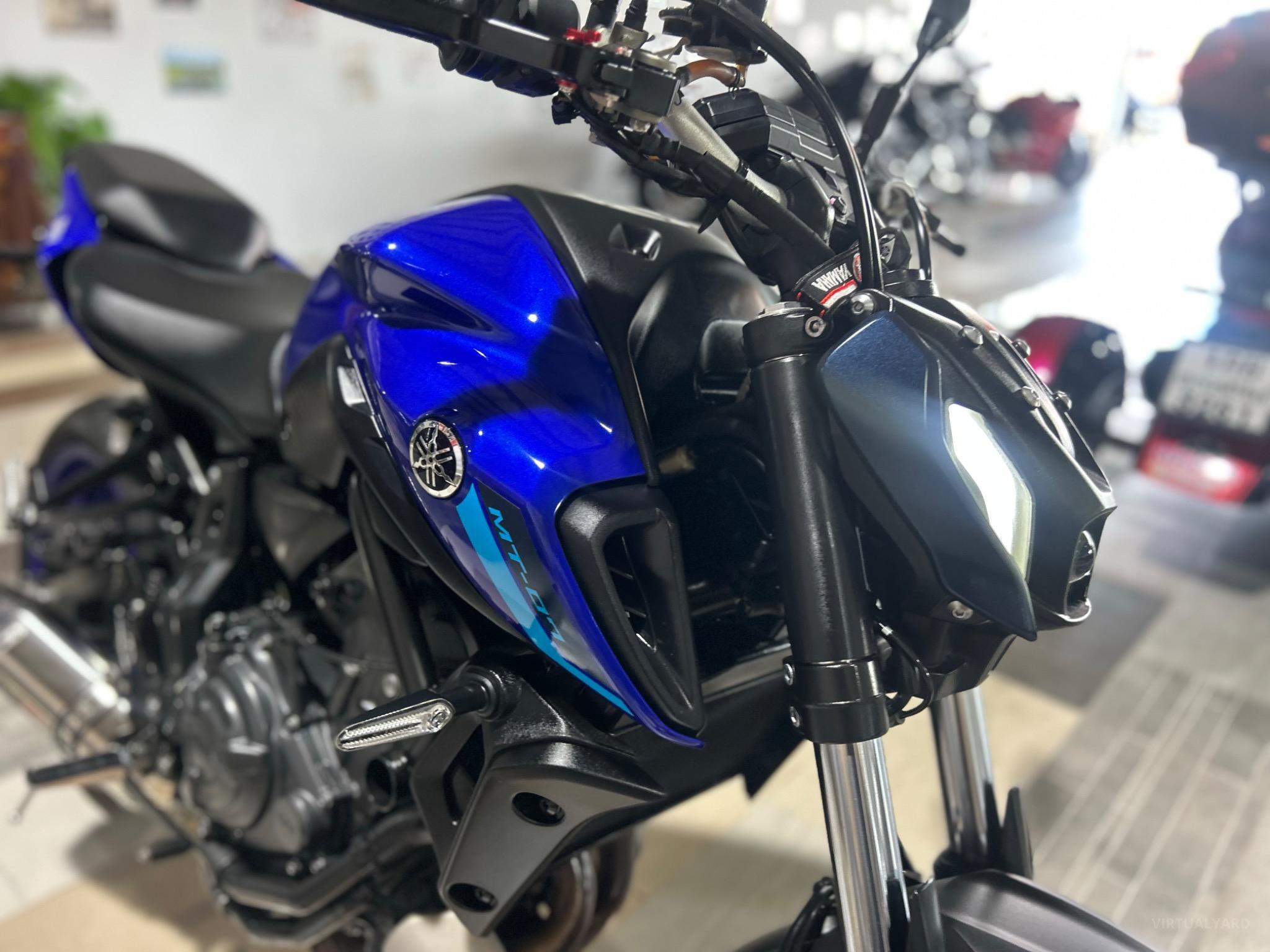 YAMAHA MT-07
