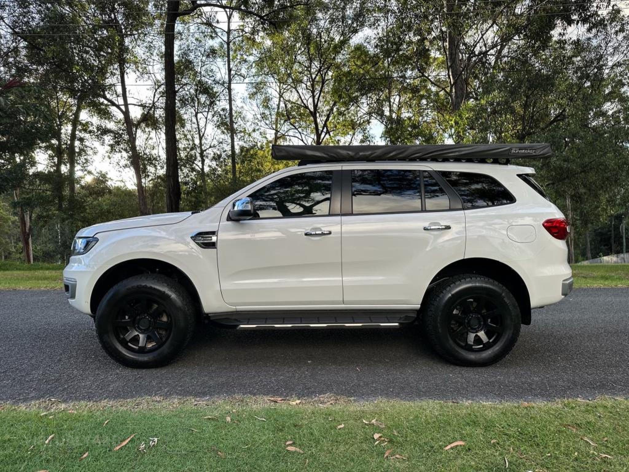 FORD EVEREST