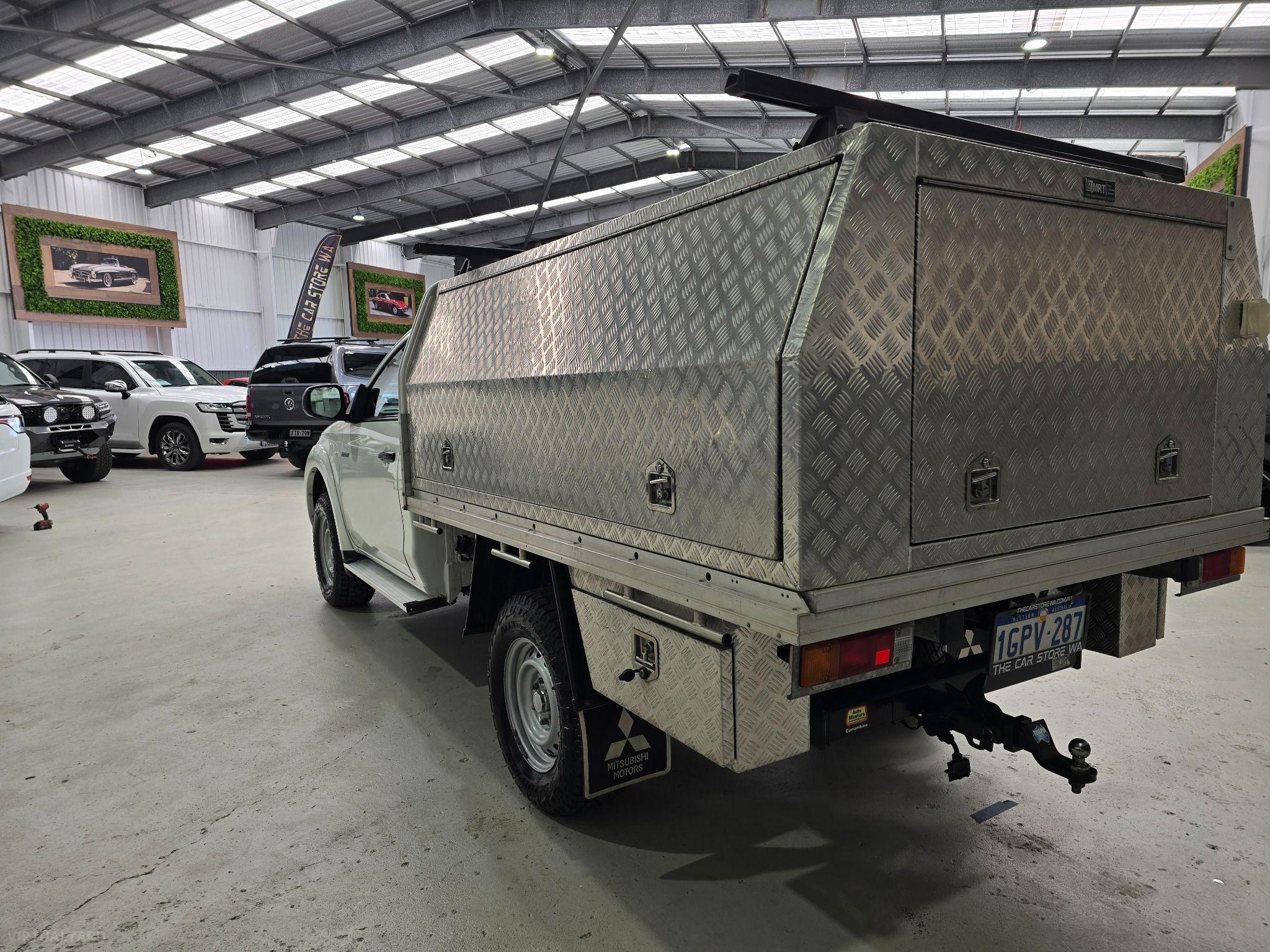 Mitsubishi Triton