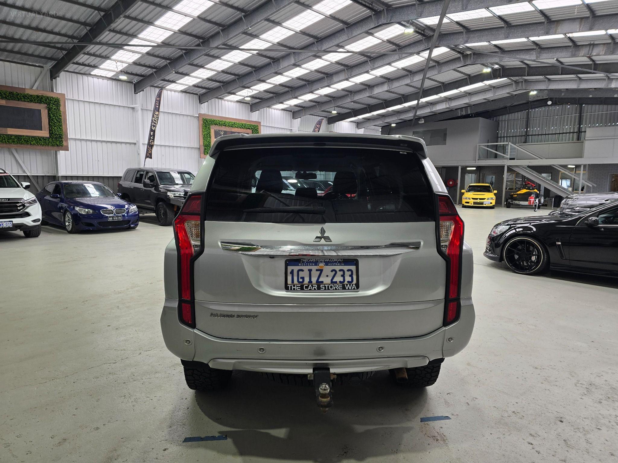 Mitsubishi Pajero Sport