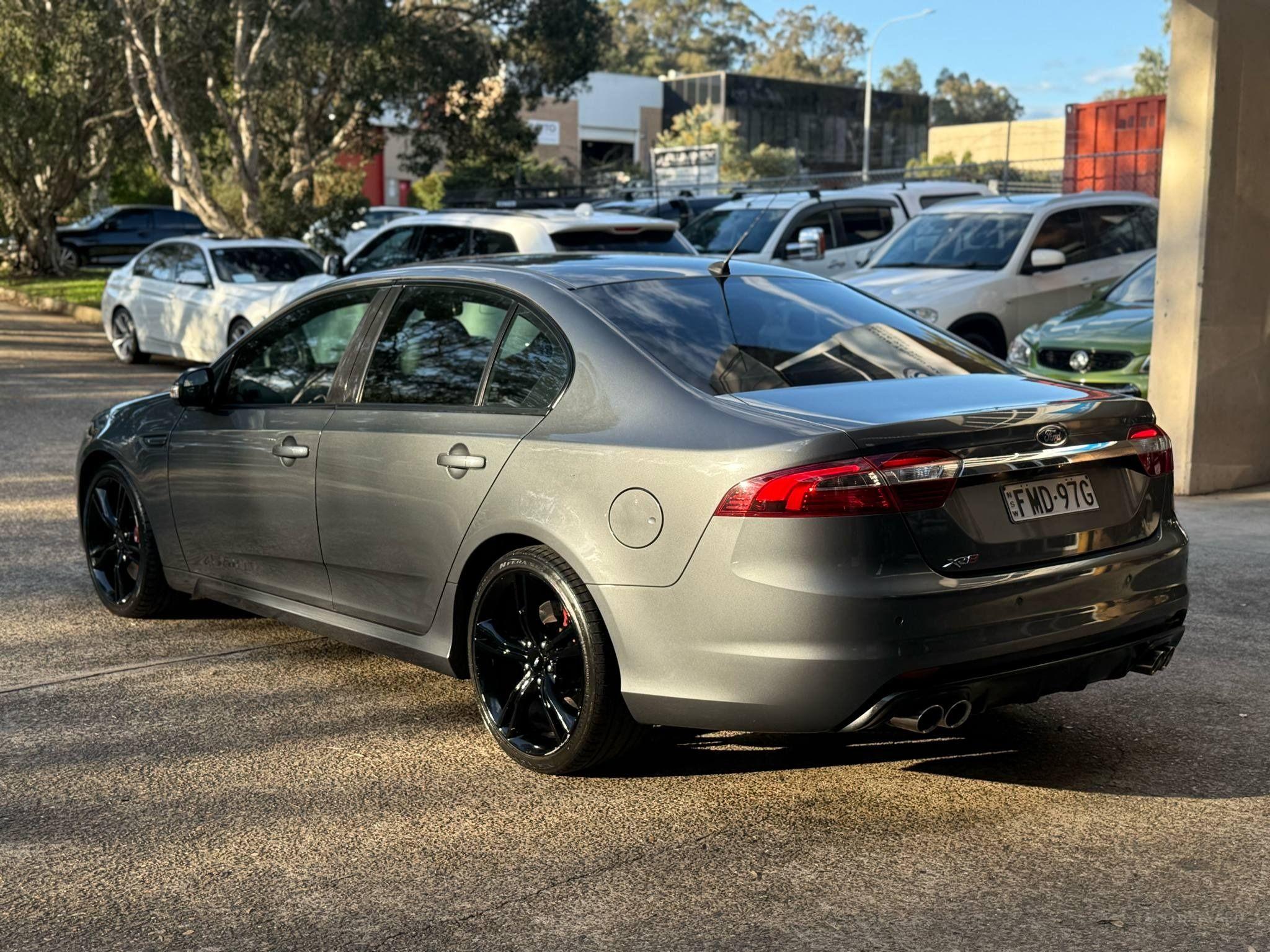 FORD FALCON