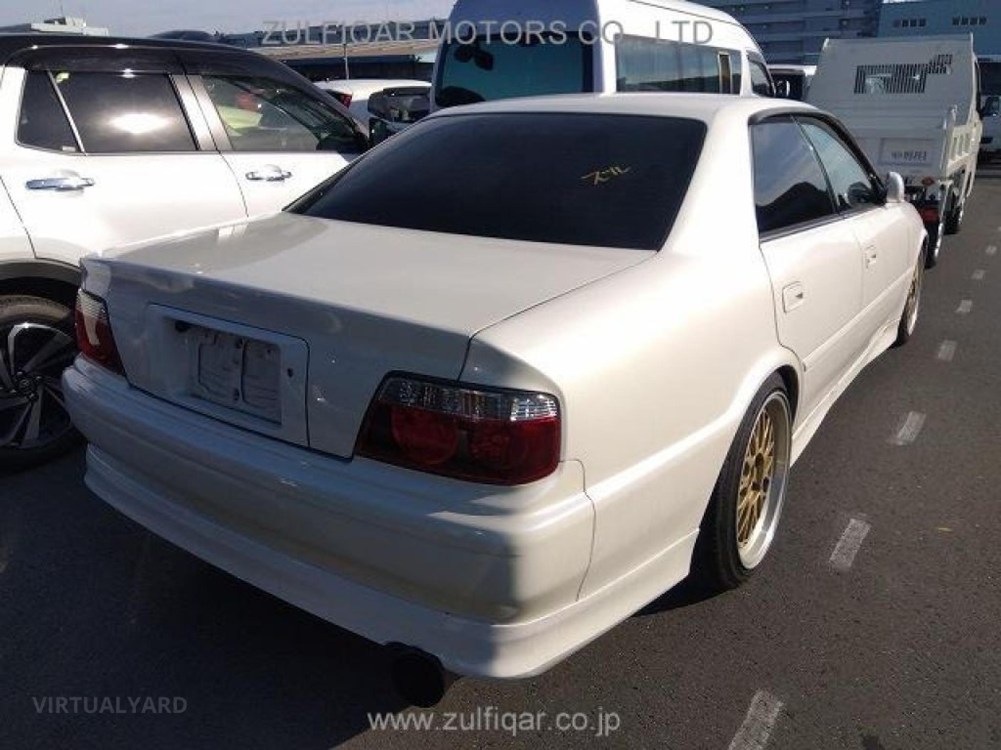 TOYOTA Chaser