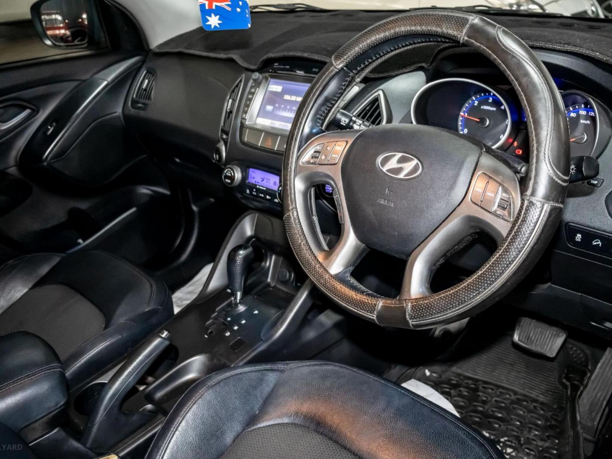 HYUNDAI iX35