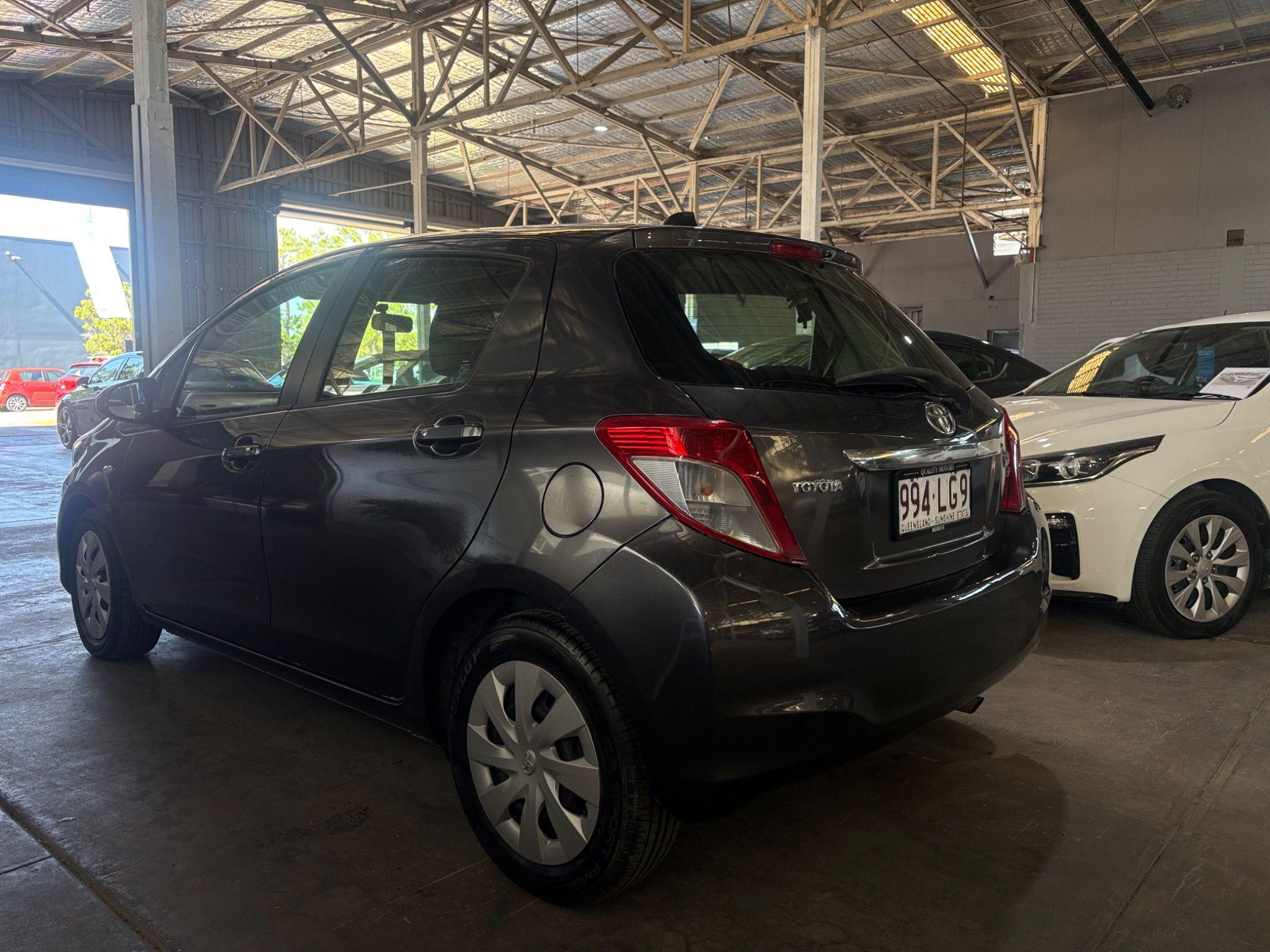 TOYOTA YARIS