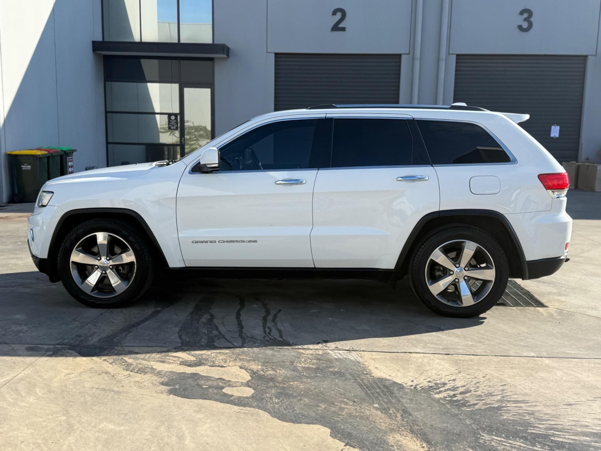 JEEP GRAND CHEROKEE