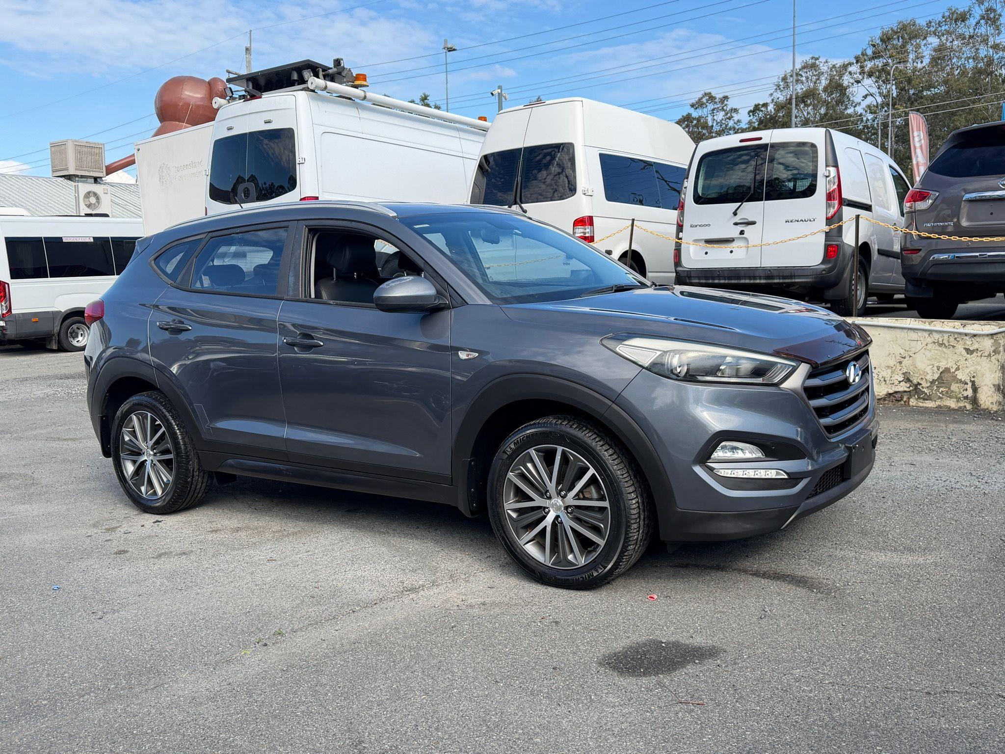 HYUNDAI TUCSON