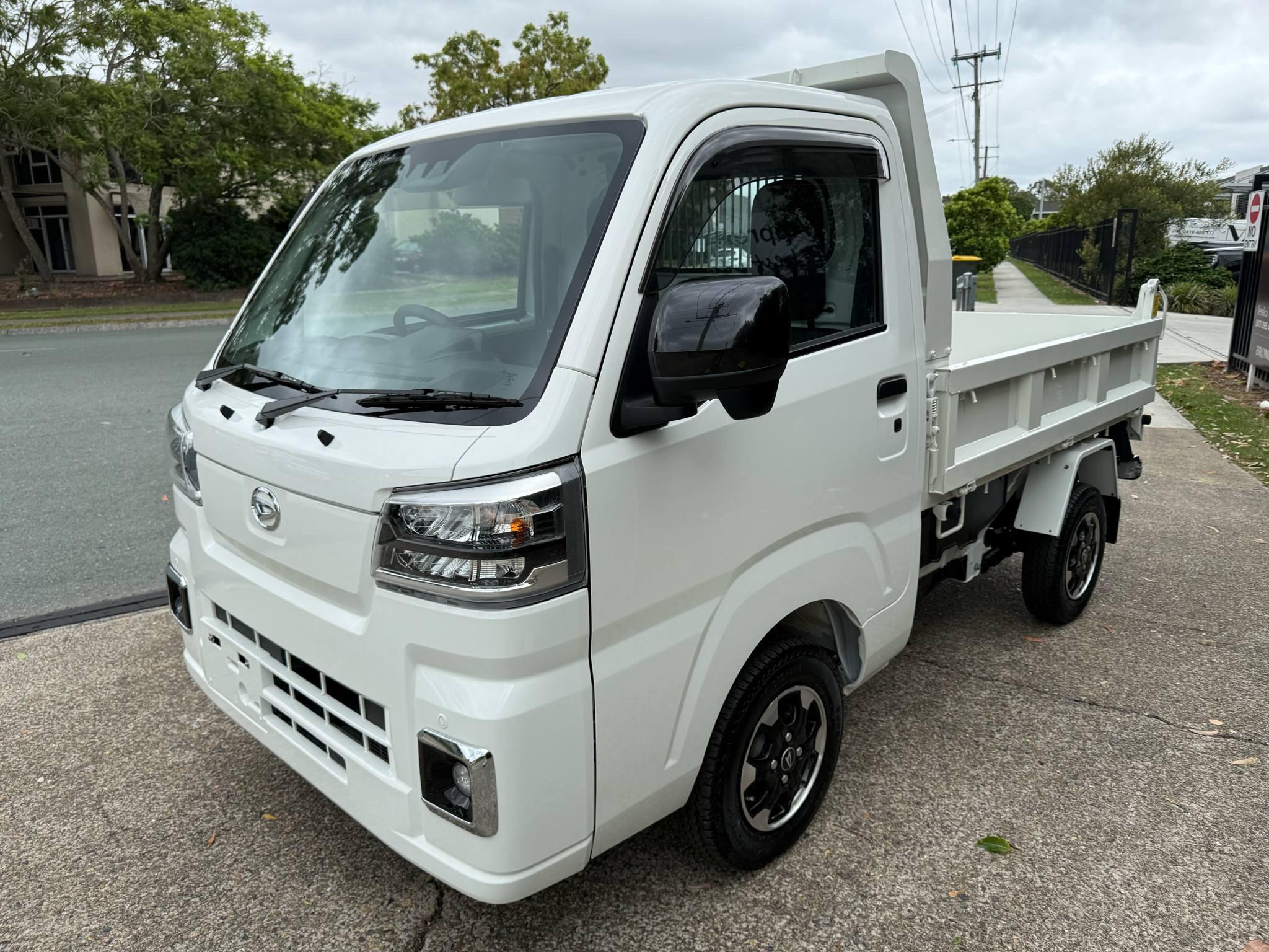 DAIHATSU HI-JET