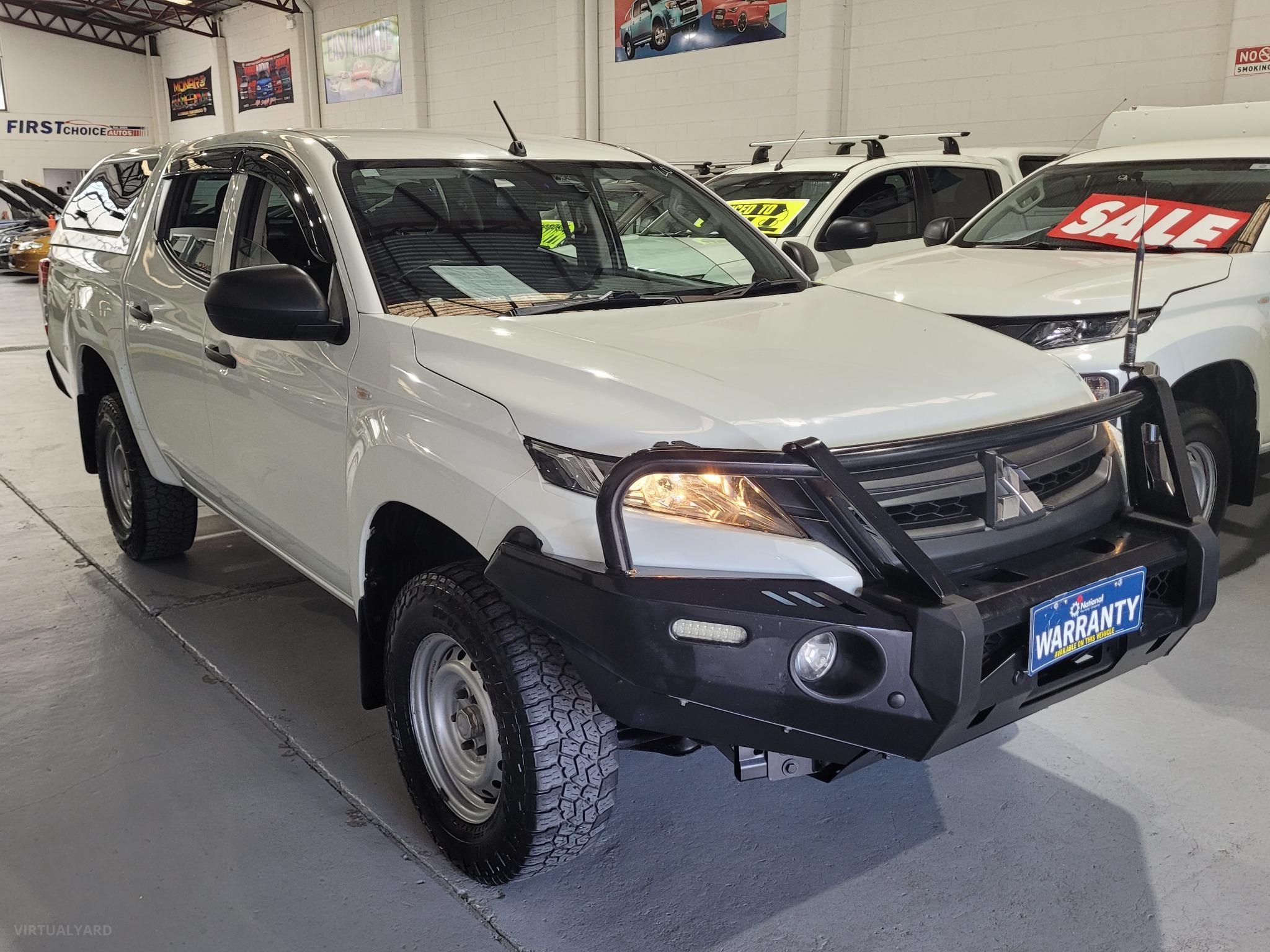 MITSUBISHI TRITON