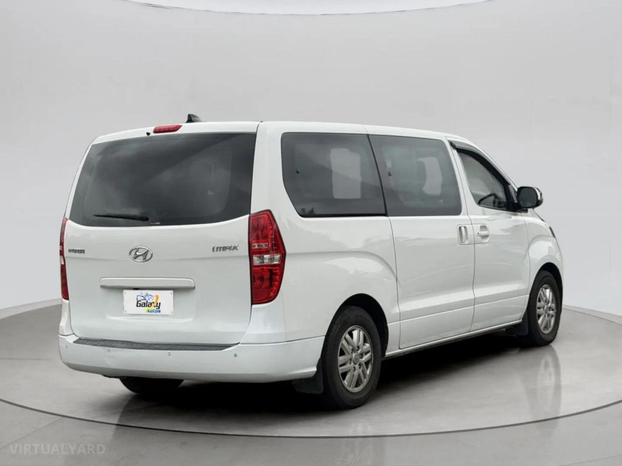 HYUNDAI iMAX