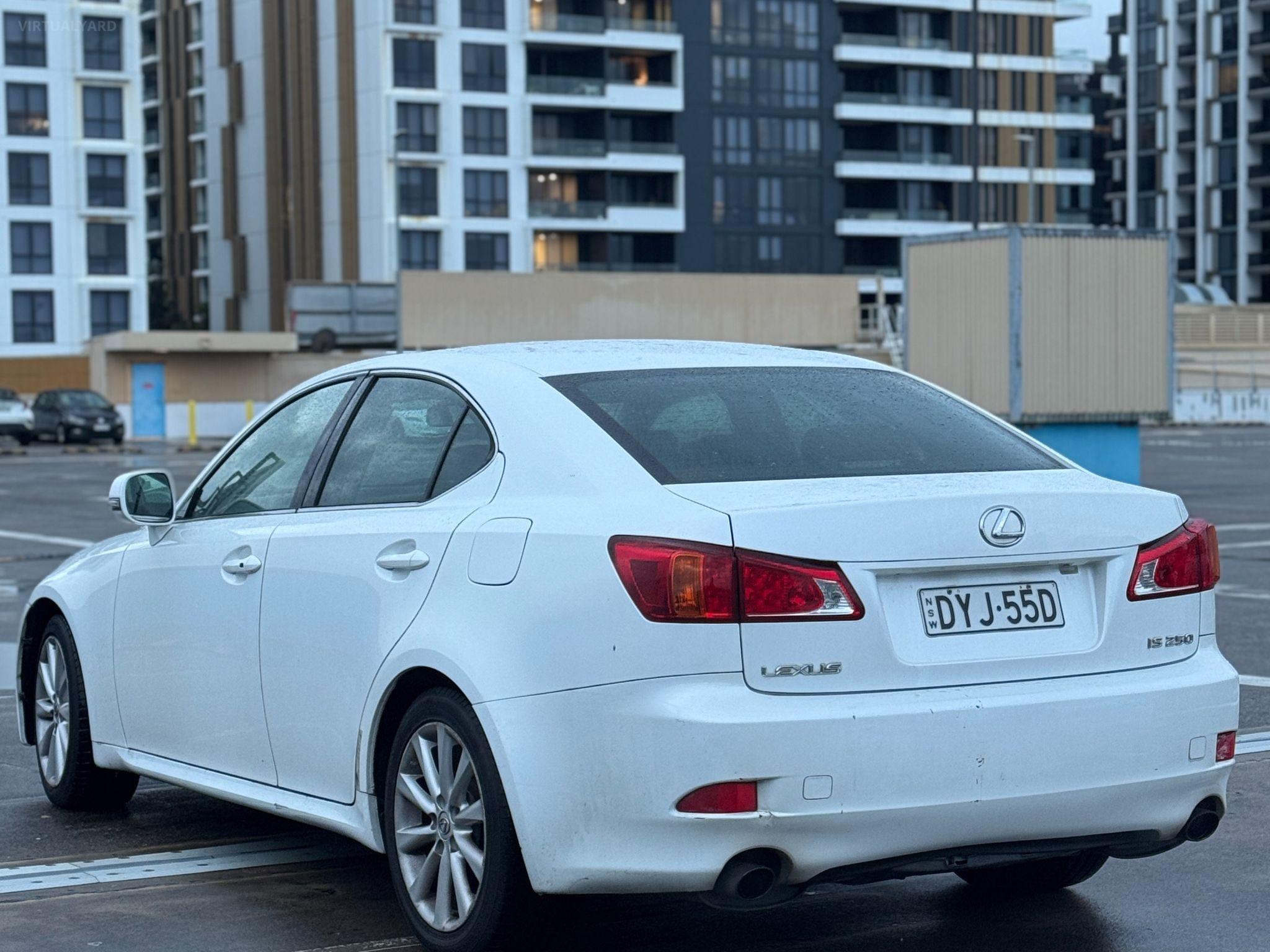LEXUS IS250