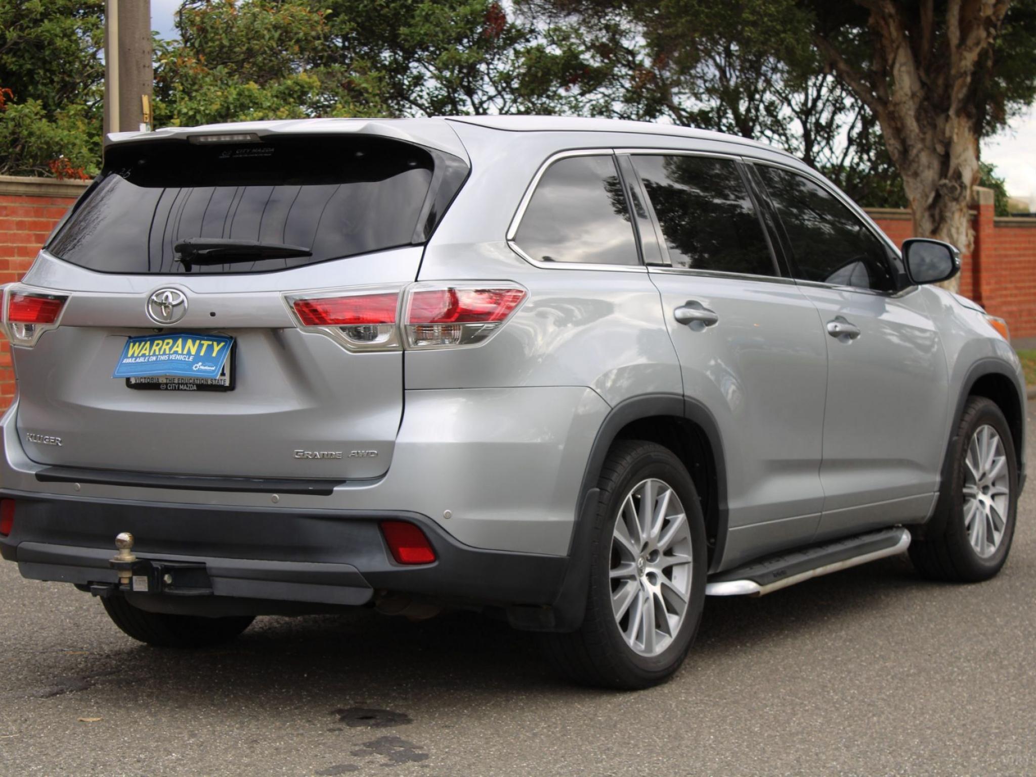 TOYOTA KLUGER