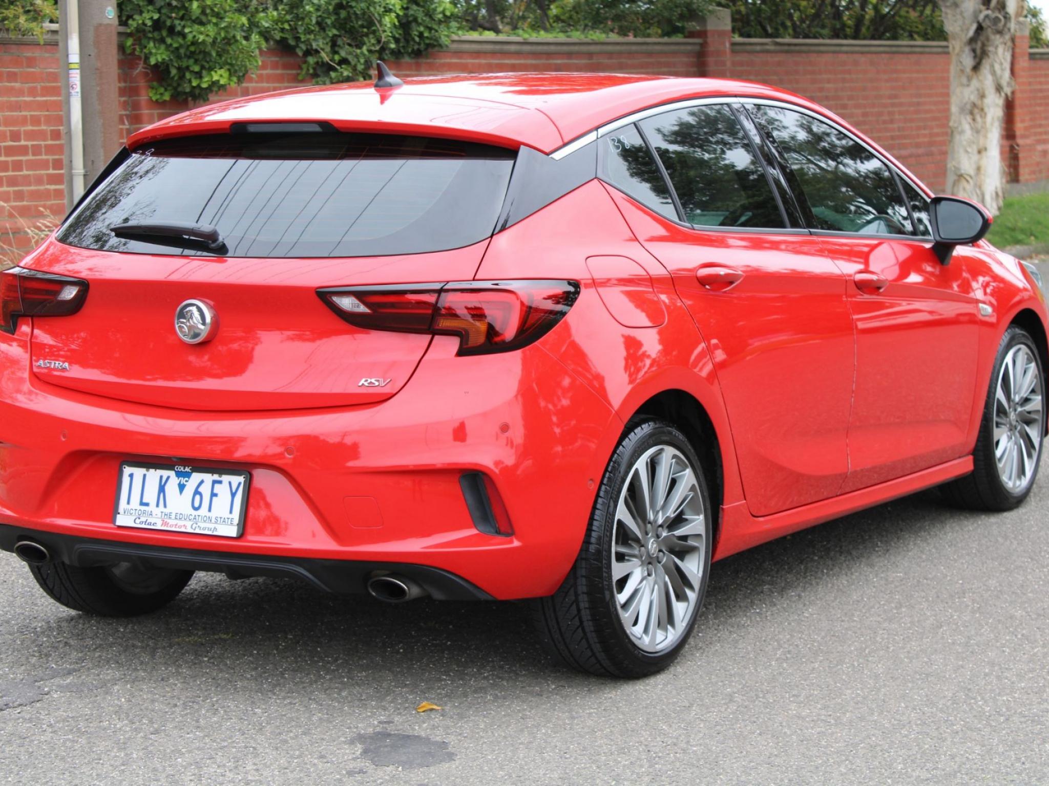 HOLDEN ASTRA