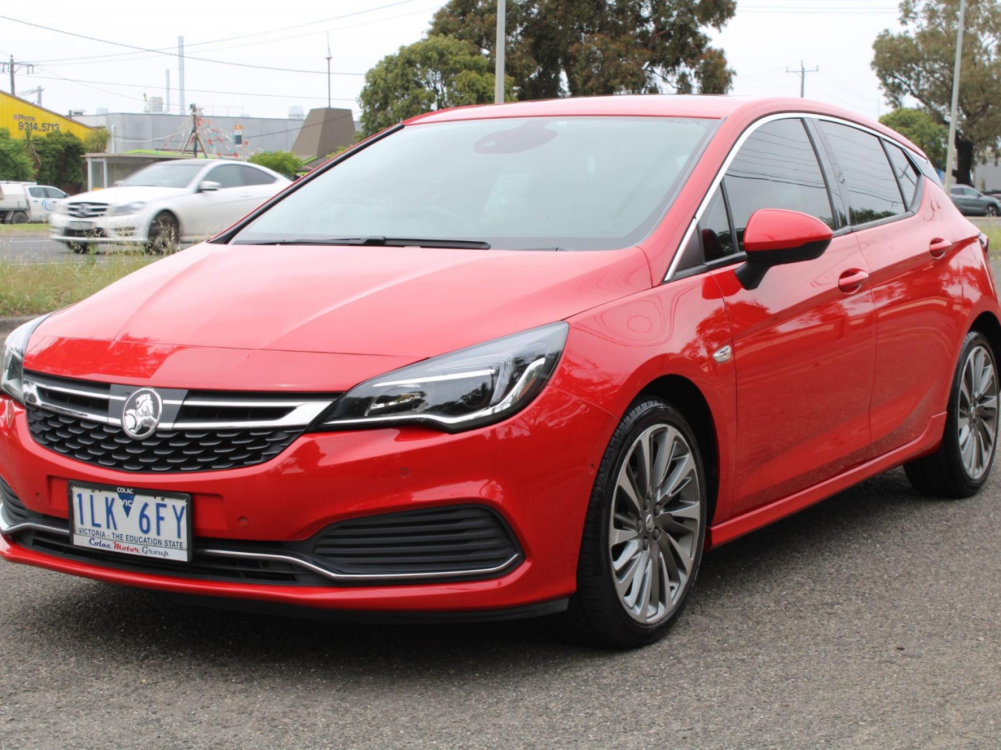 HOLDEN ASTRA