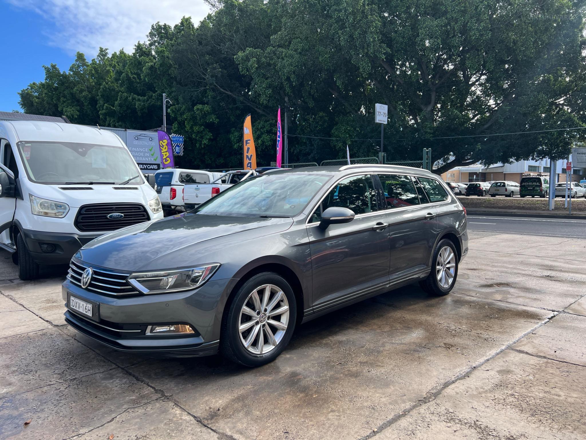 VOLKSWAGEN PASSAT