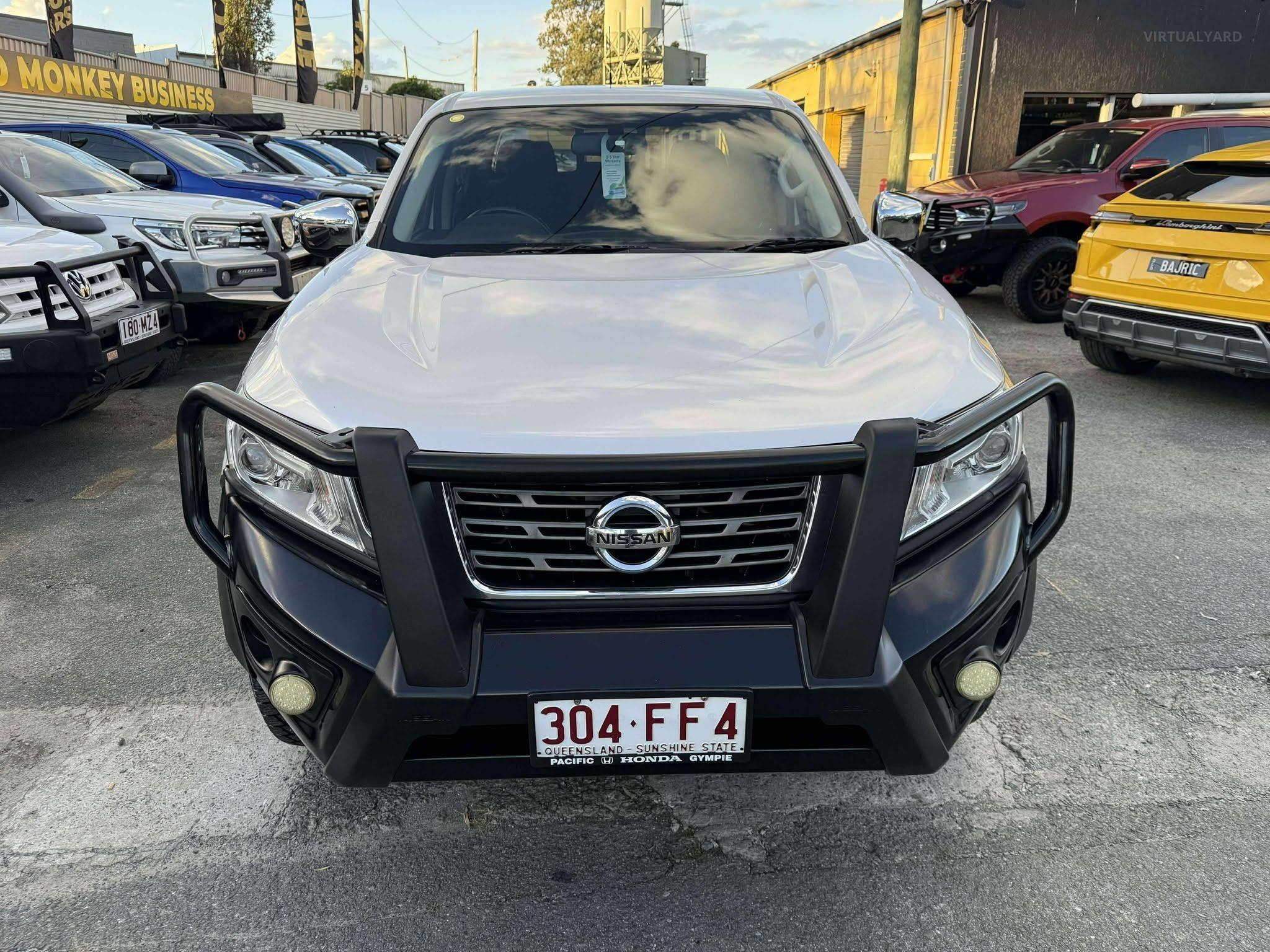NISSAN NAVARA