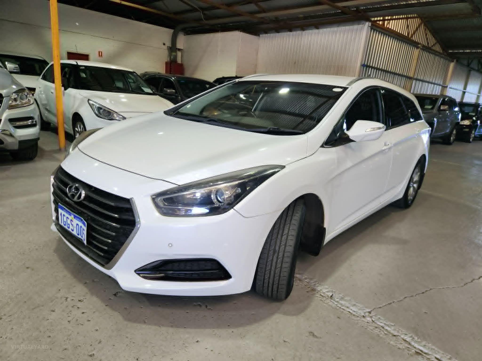 HYUNDAI i40