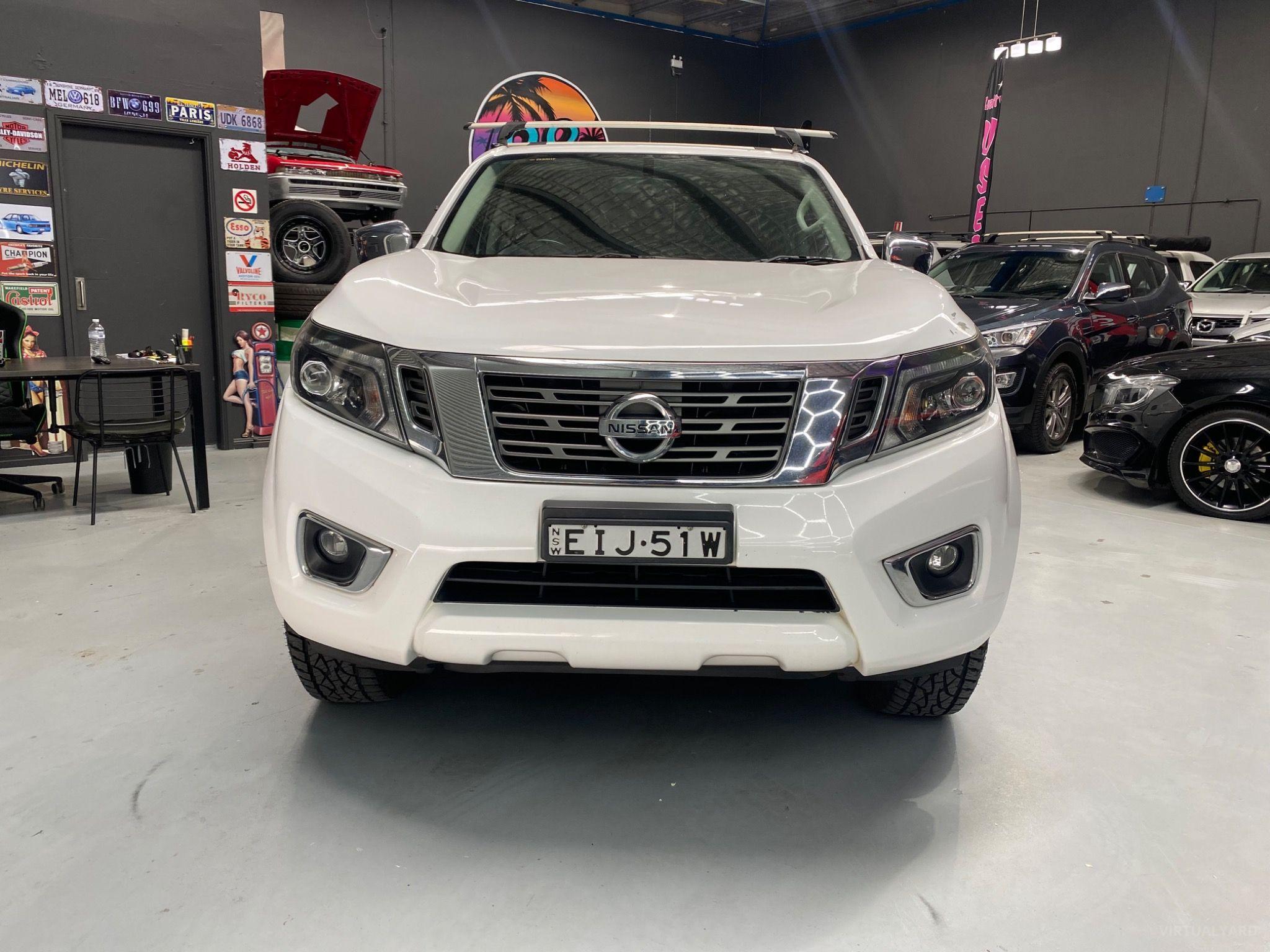 NISSAN NAVARA