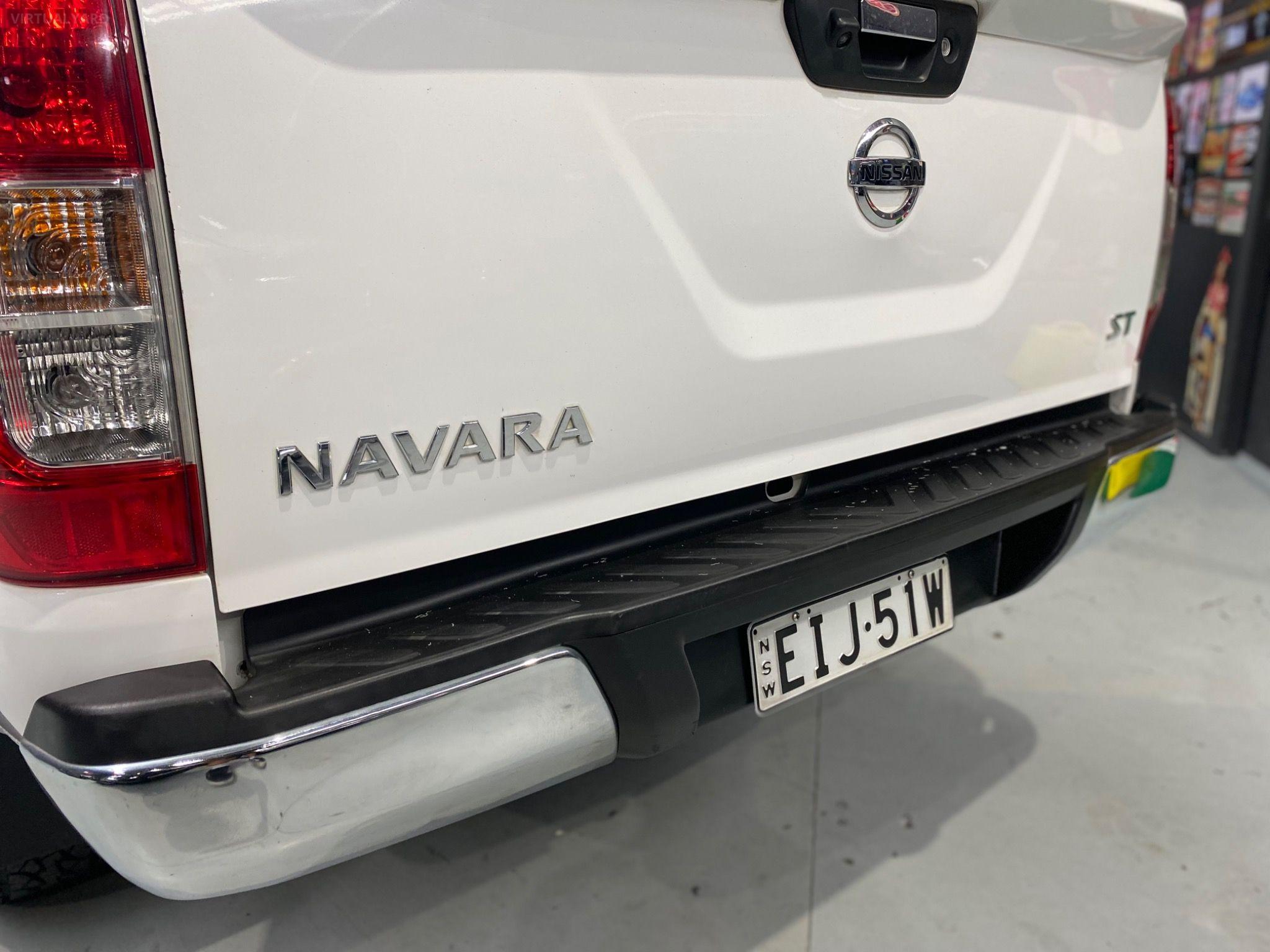 NISSAN NAVARA