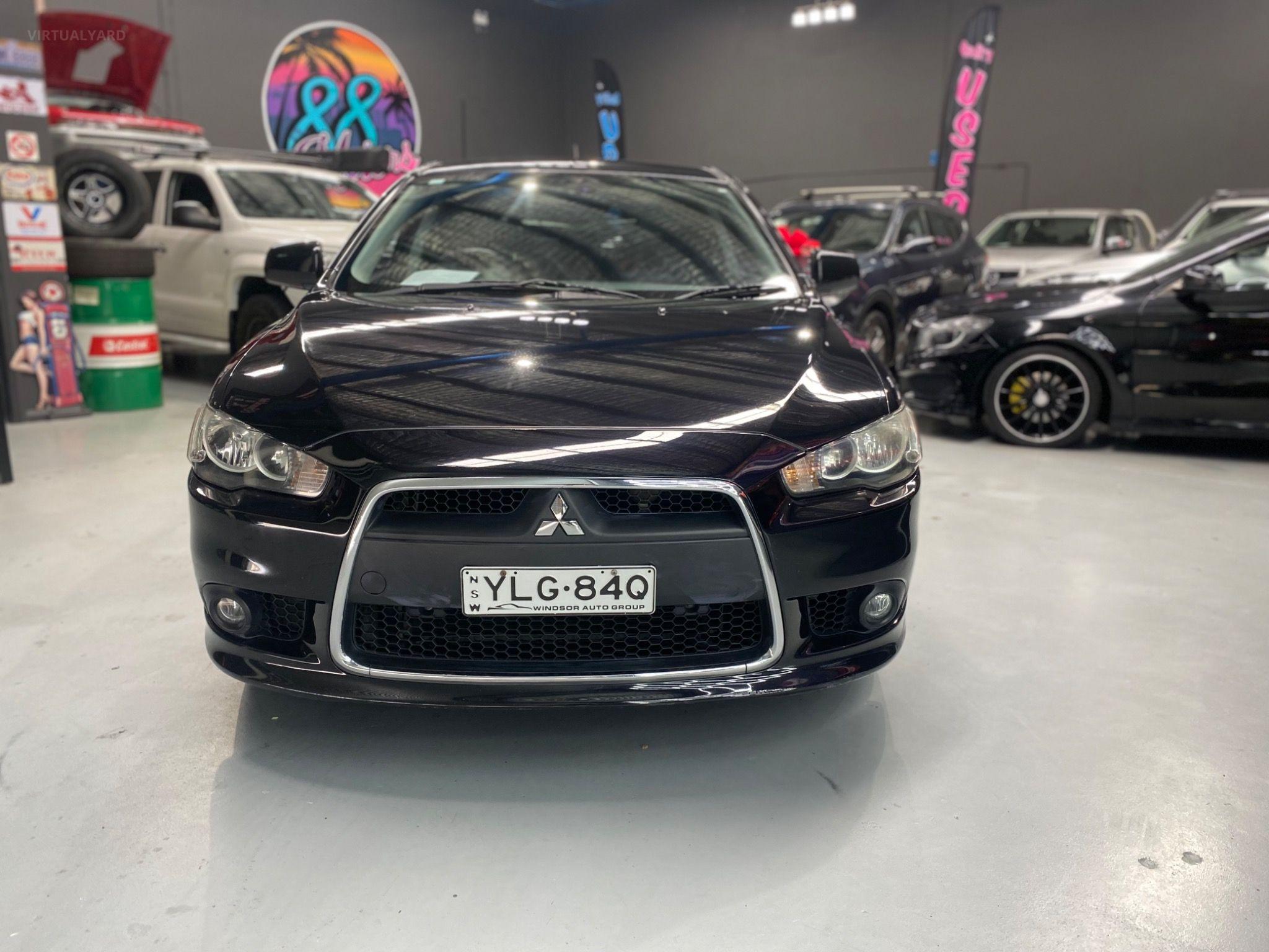MITSUBISHI LANCER
