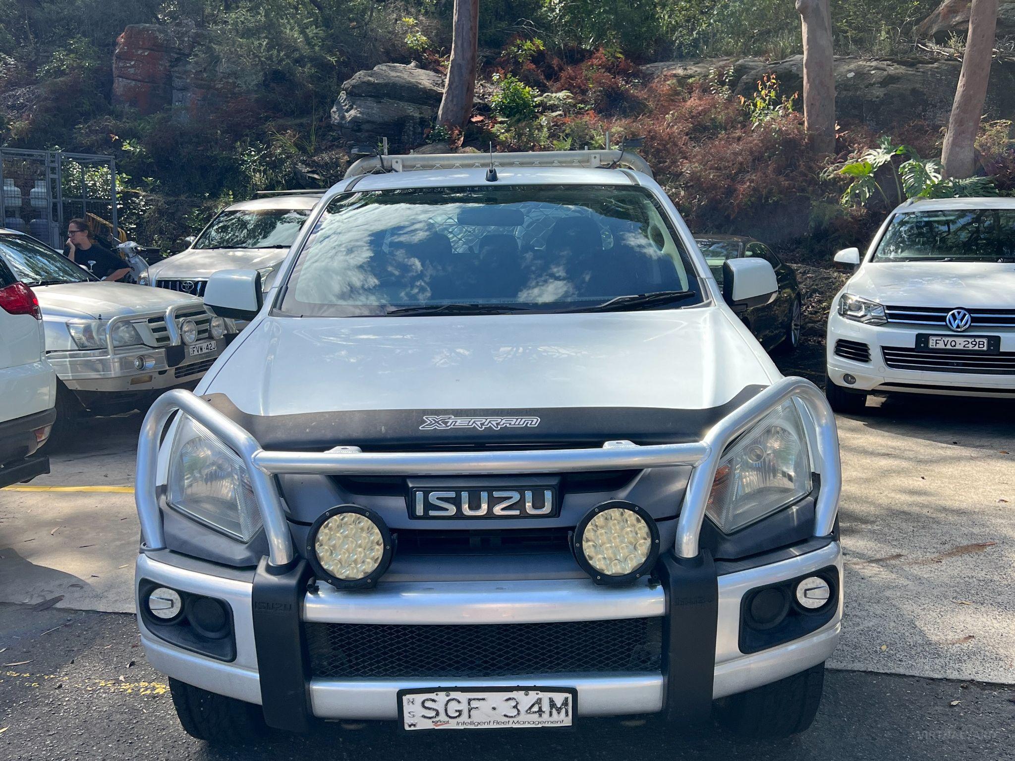 ISUZU D-MAX